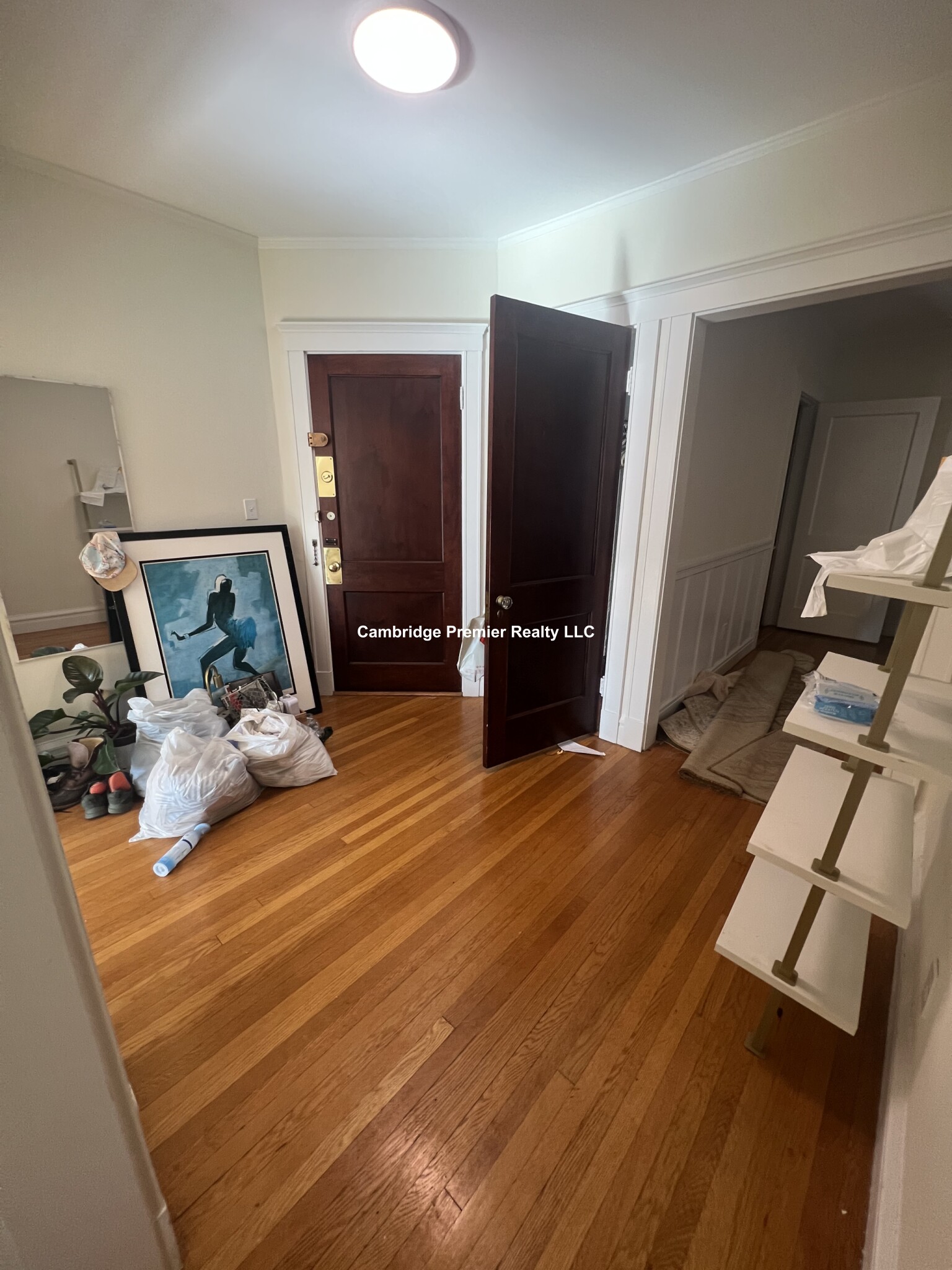 33 Concord Ave, Neighborhood Nine