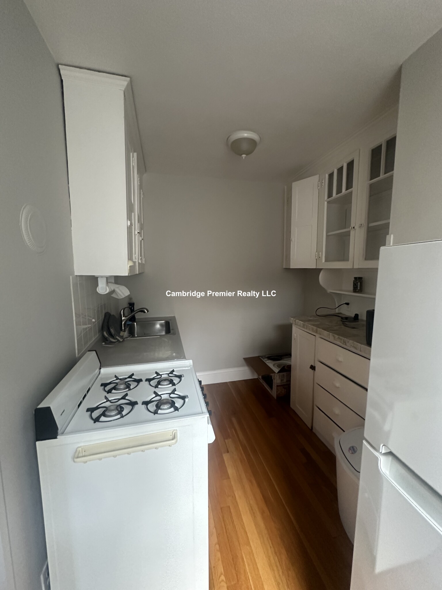 119 College Ave, Davis Square