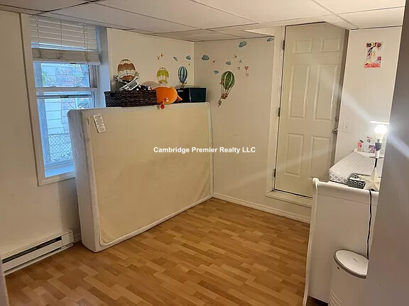 472 Medford St, Davis Square