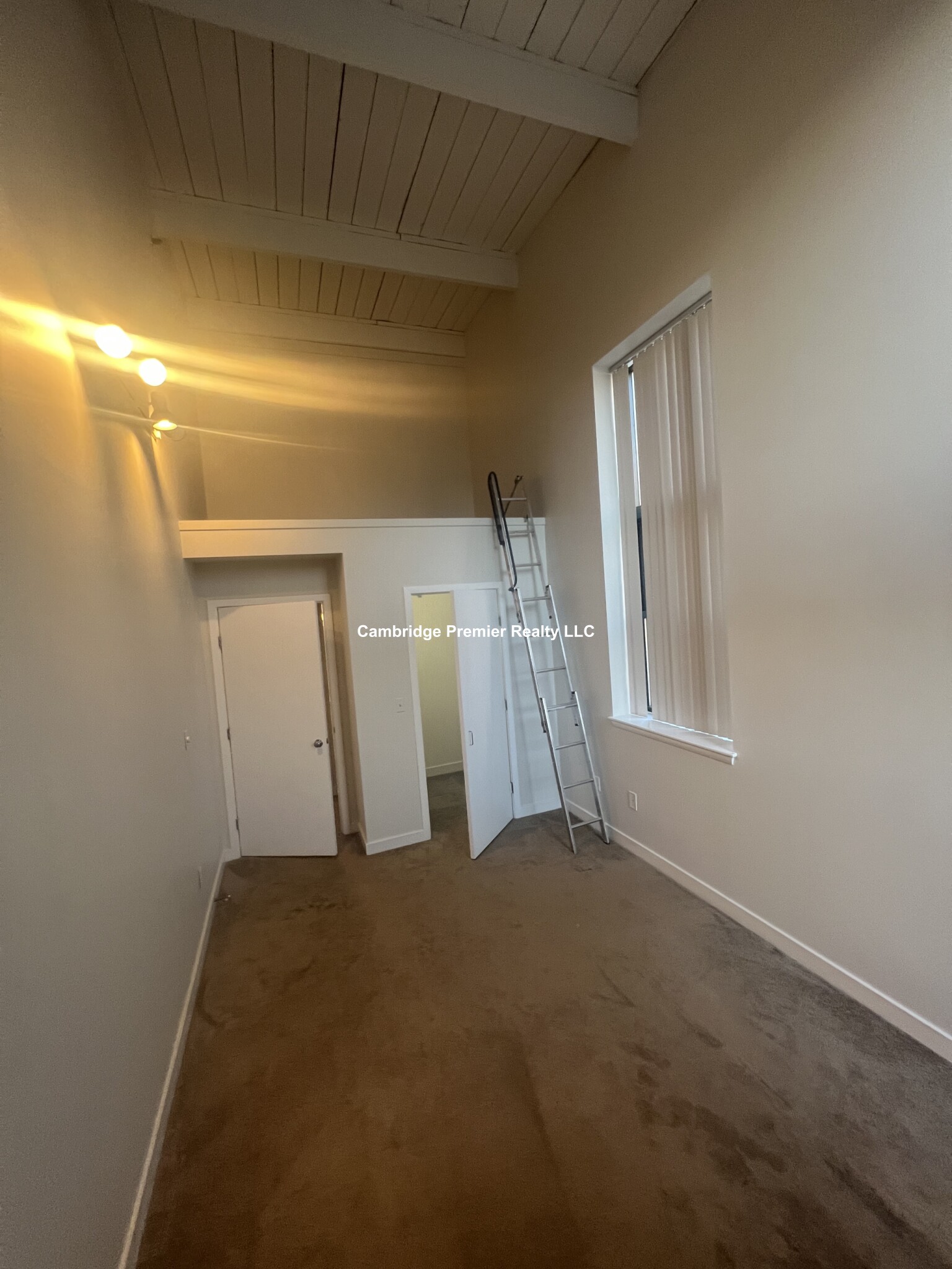 71 Fulkerson, Mid Cambridge