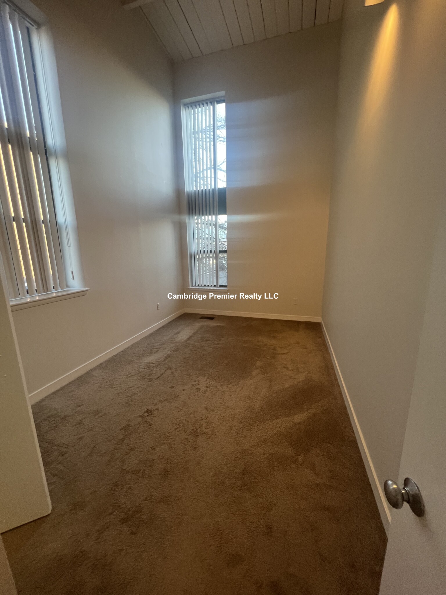 71 Fulkerson, Mid Cambridge