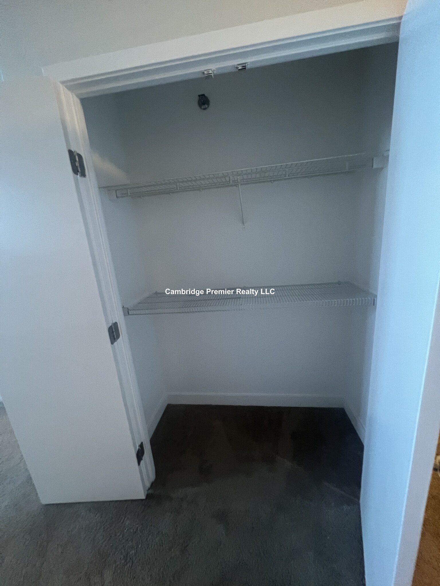 71 Fulkerson, Mid Cambridge