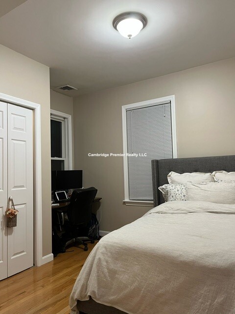 7 Church St, Inman Square