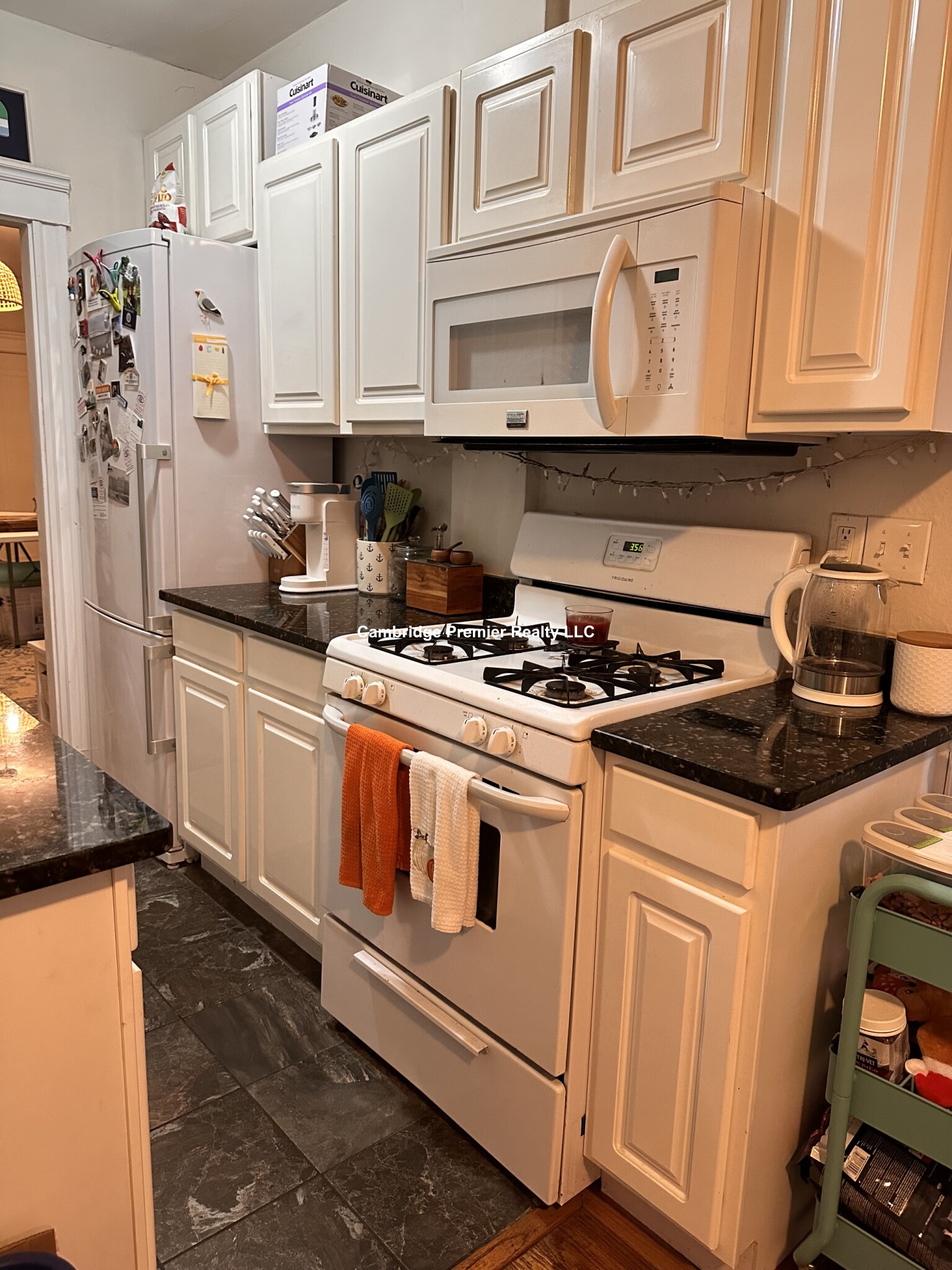 1558 Massachusetts Ave, Harvard Square