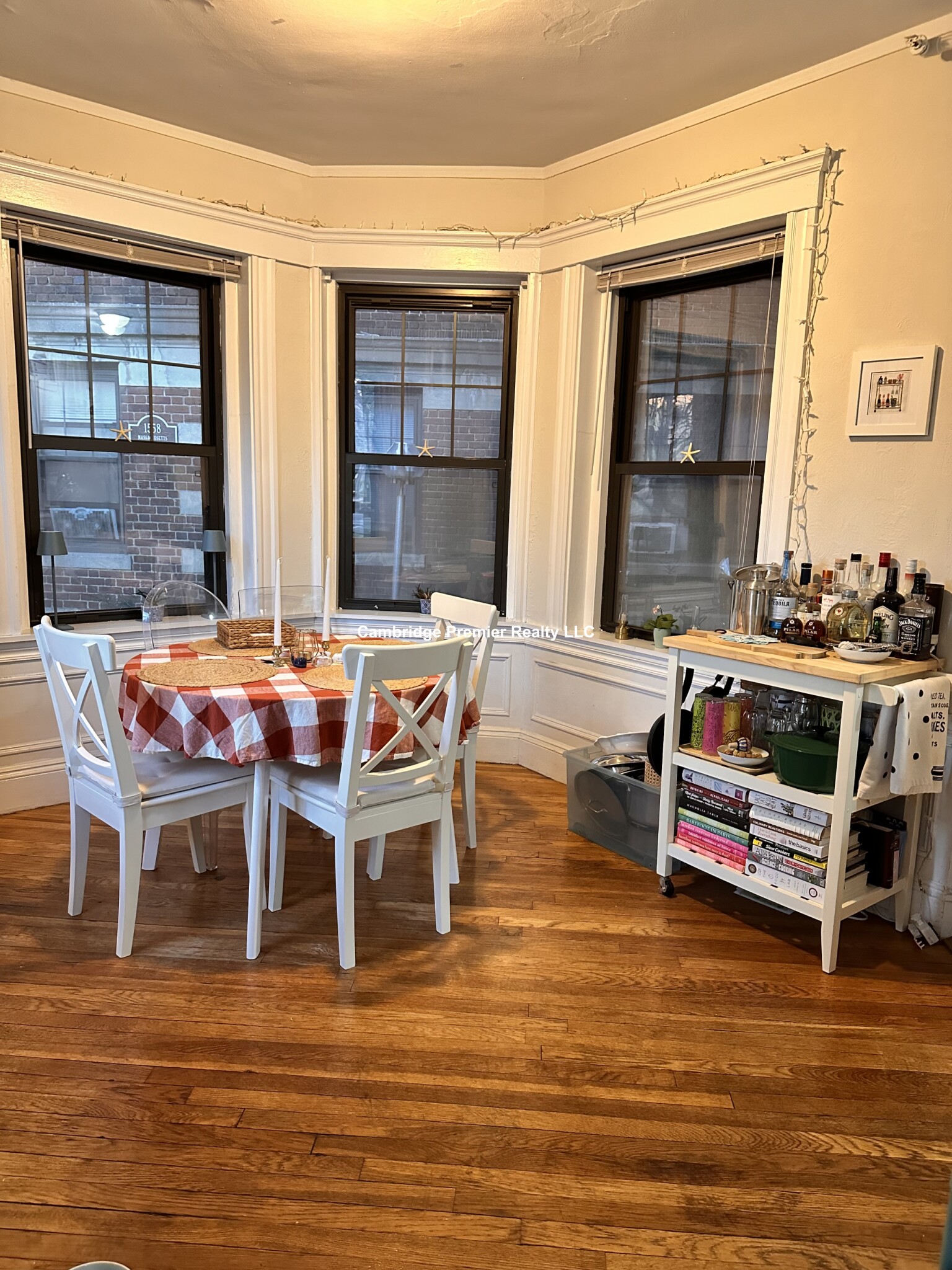 1558 Massachusetts Ave, Harvard Square