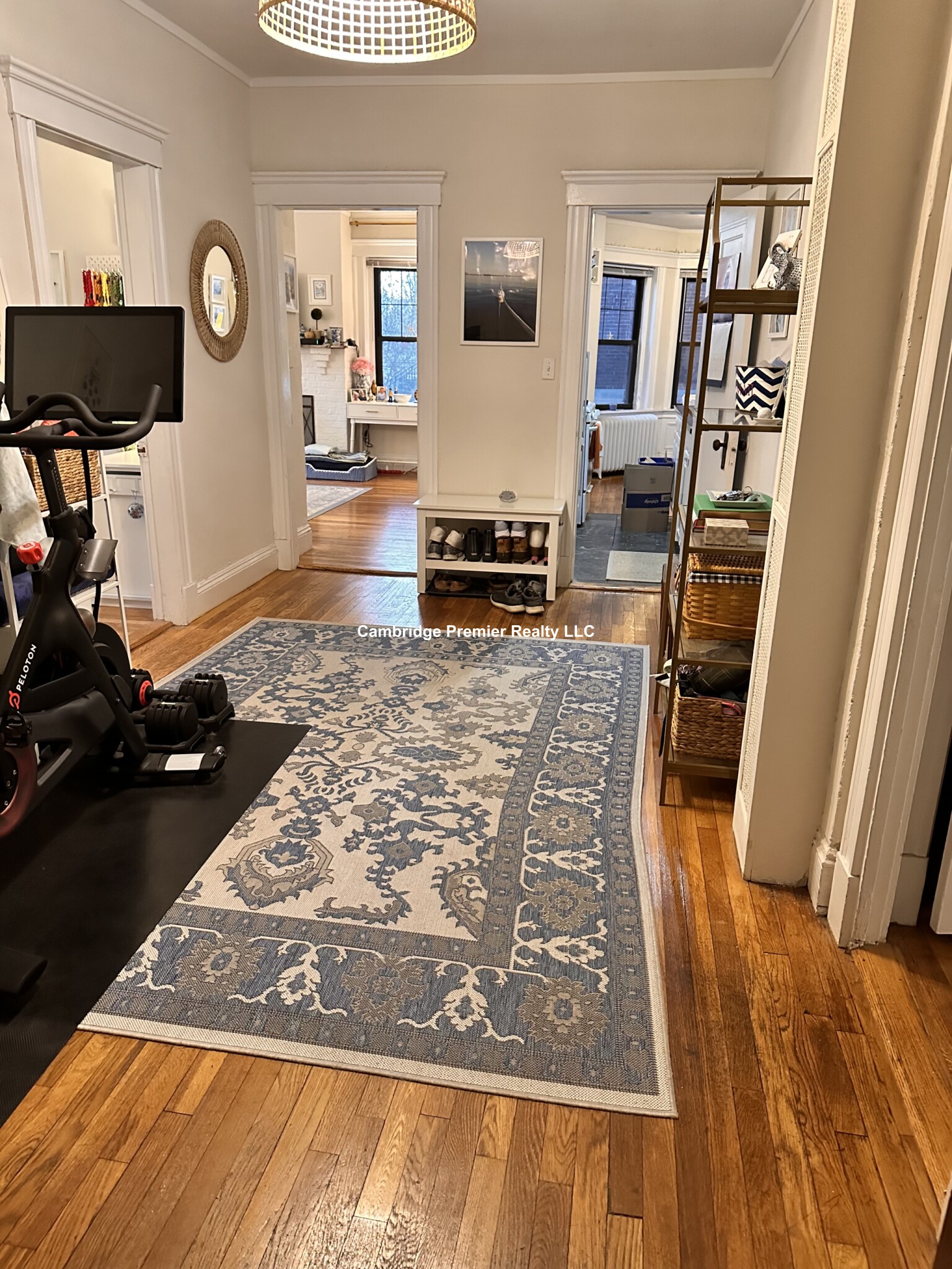 1558 Massachusetts Ave, Harvard Square