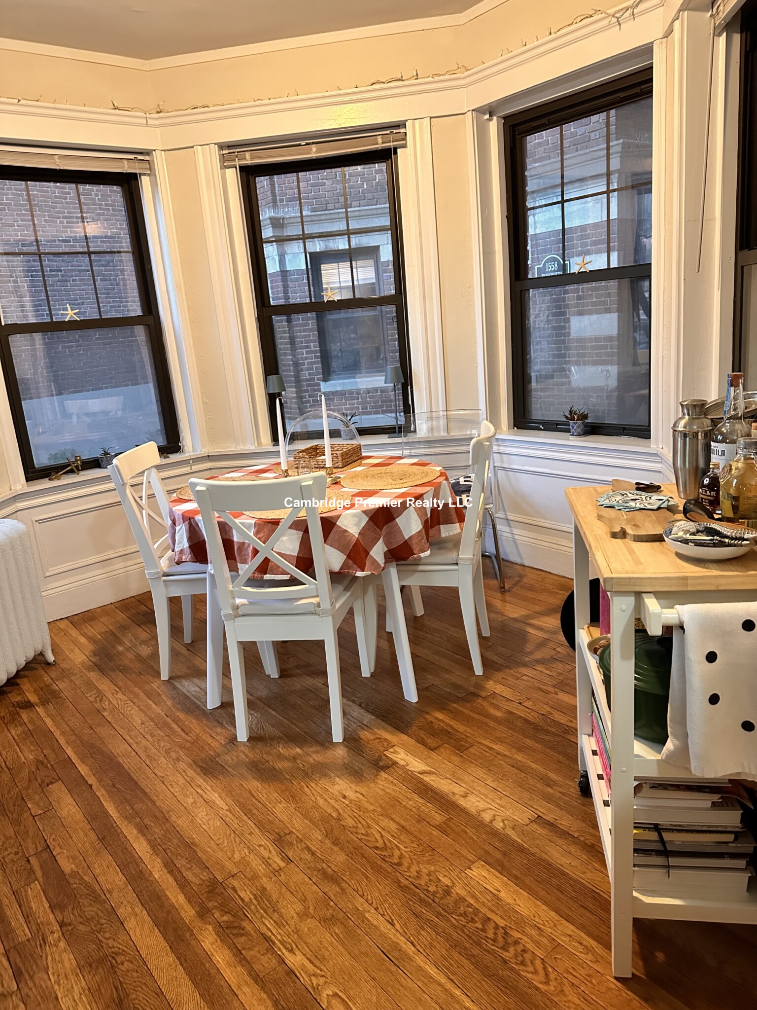 1558 Massachusetts Ave, Harvard Square