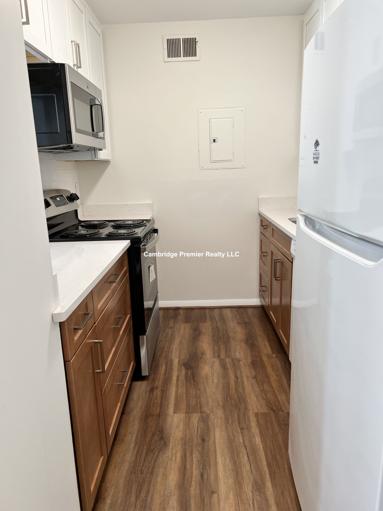 1105 Massachusetts Ave, Harvard Square