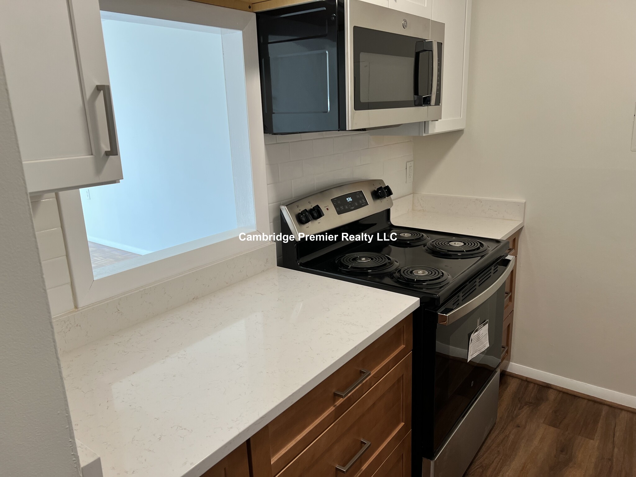 1105 Massachusetts Ave, Harvard Square