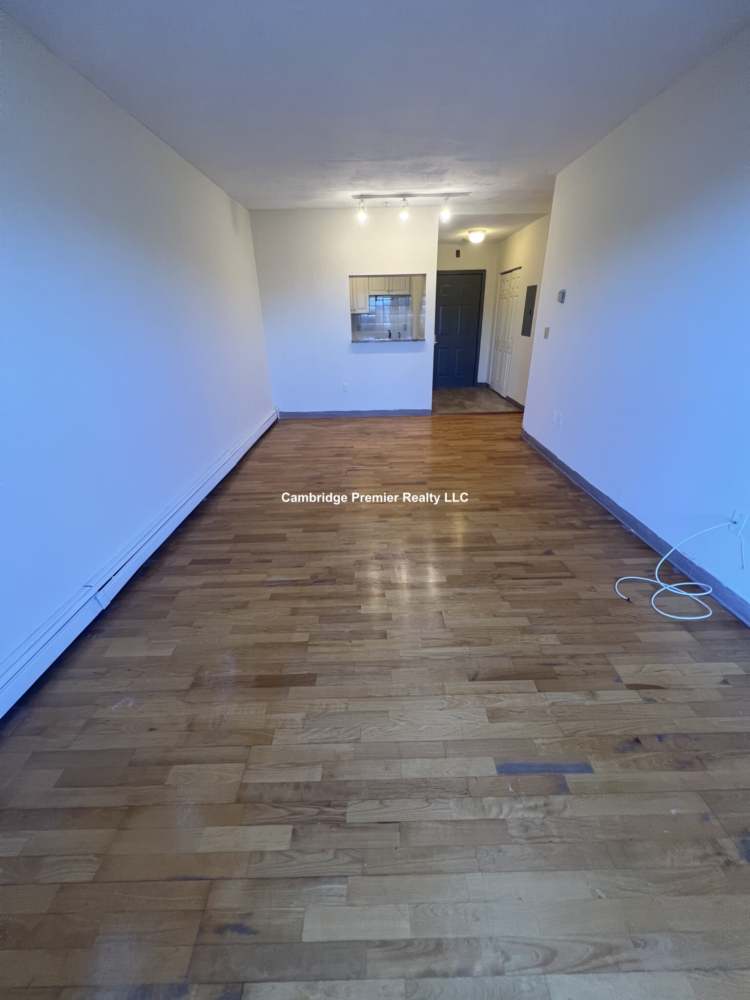 373 Highland Ave, Davis Square