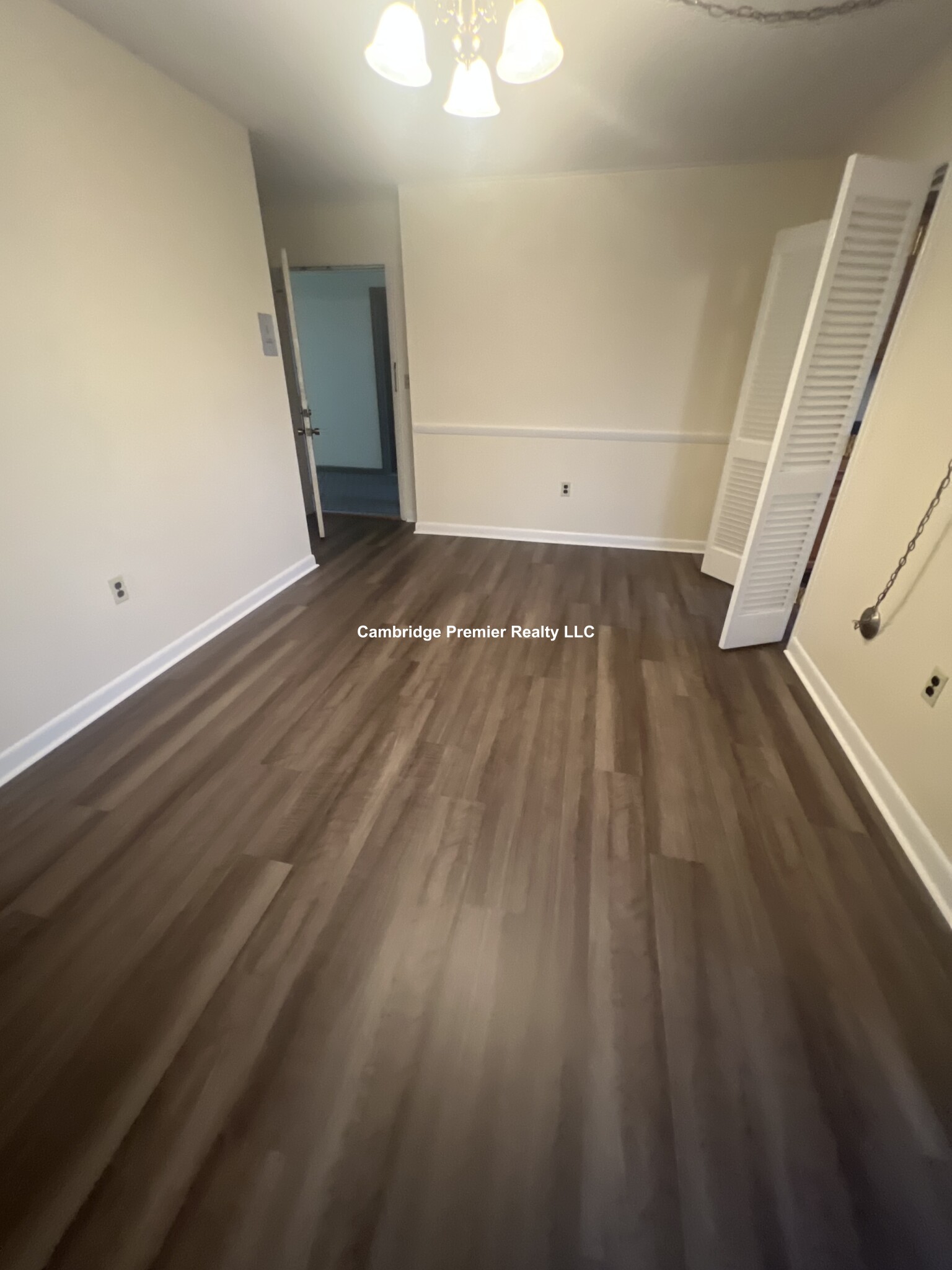 385 Massachusetts Ave, Arlington