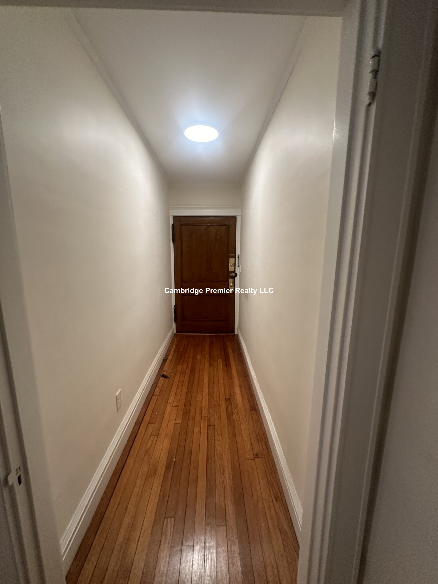 33 Concord Ave, Harvard Square