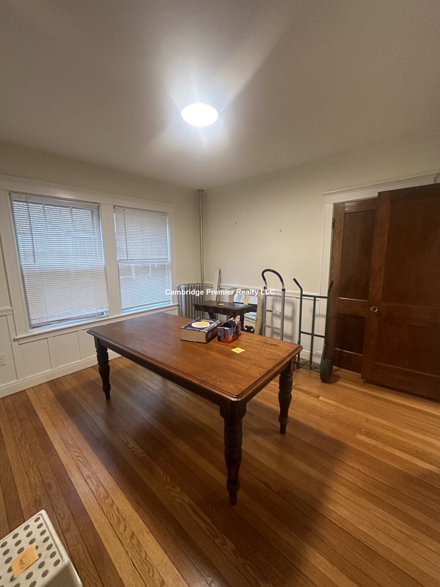 33 Concord Ave, Harvard Square