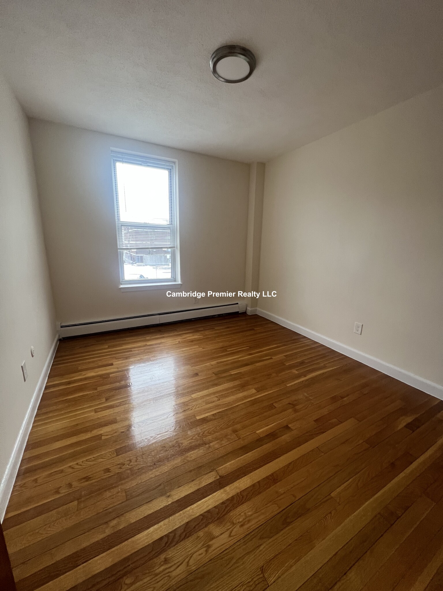 168 N Beacon St, Brighton