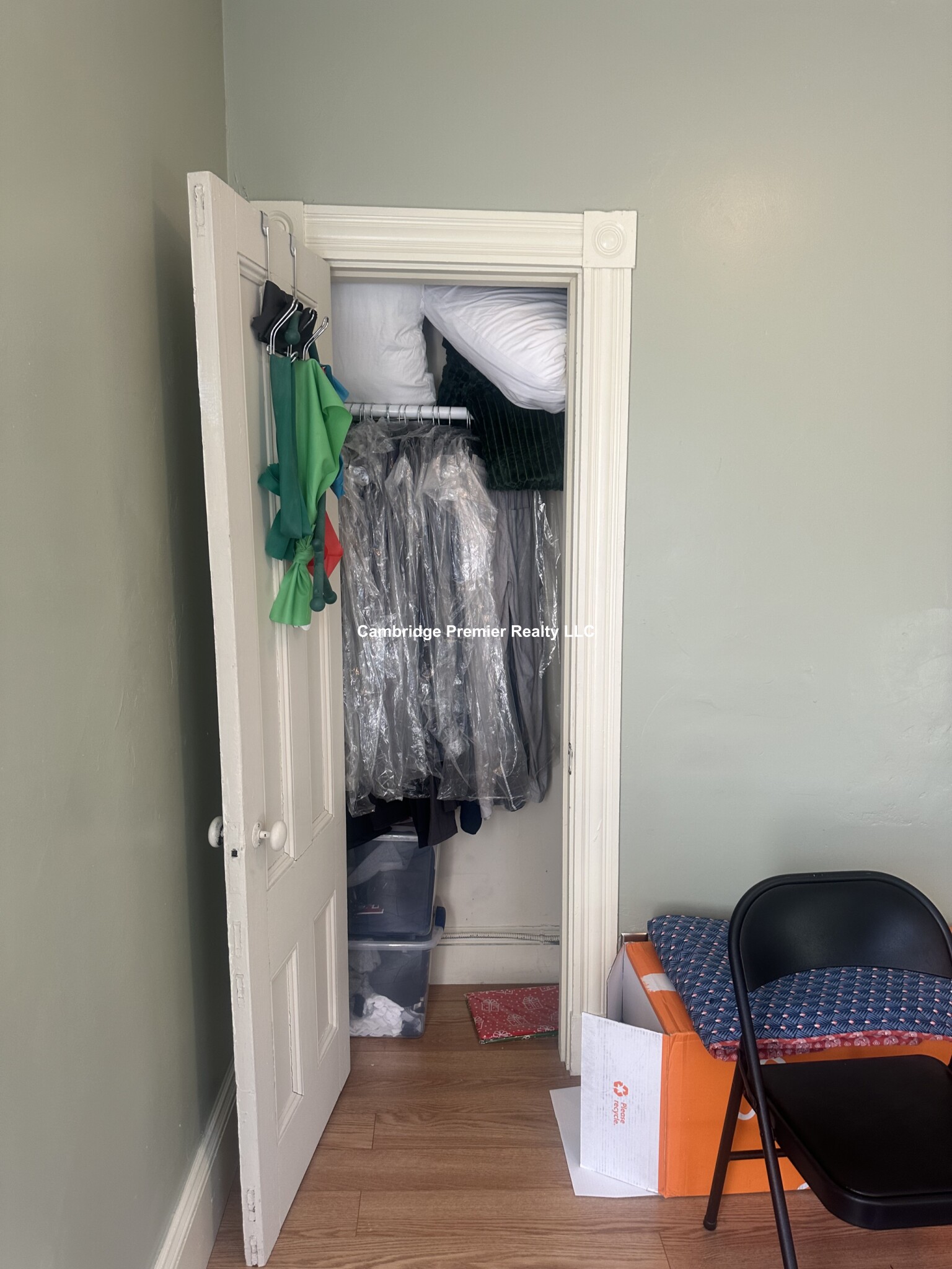 374 Highland Ave, Davis Square