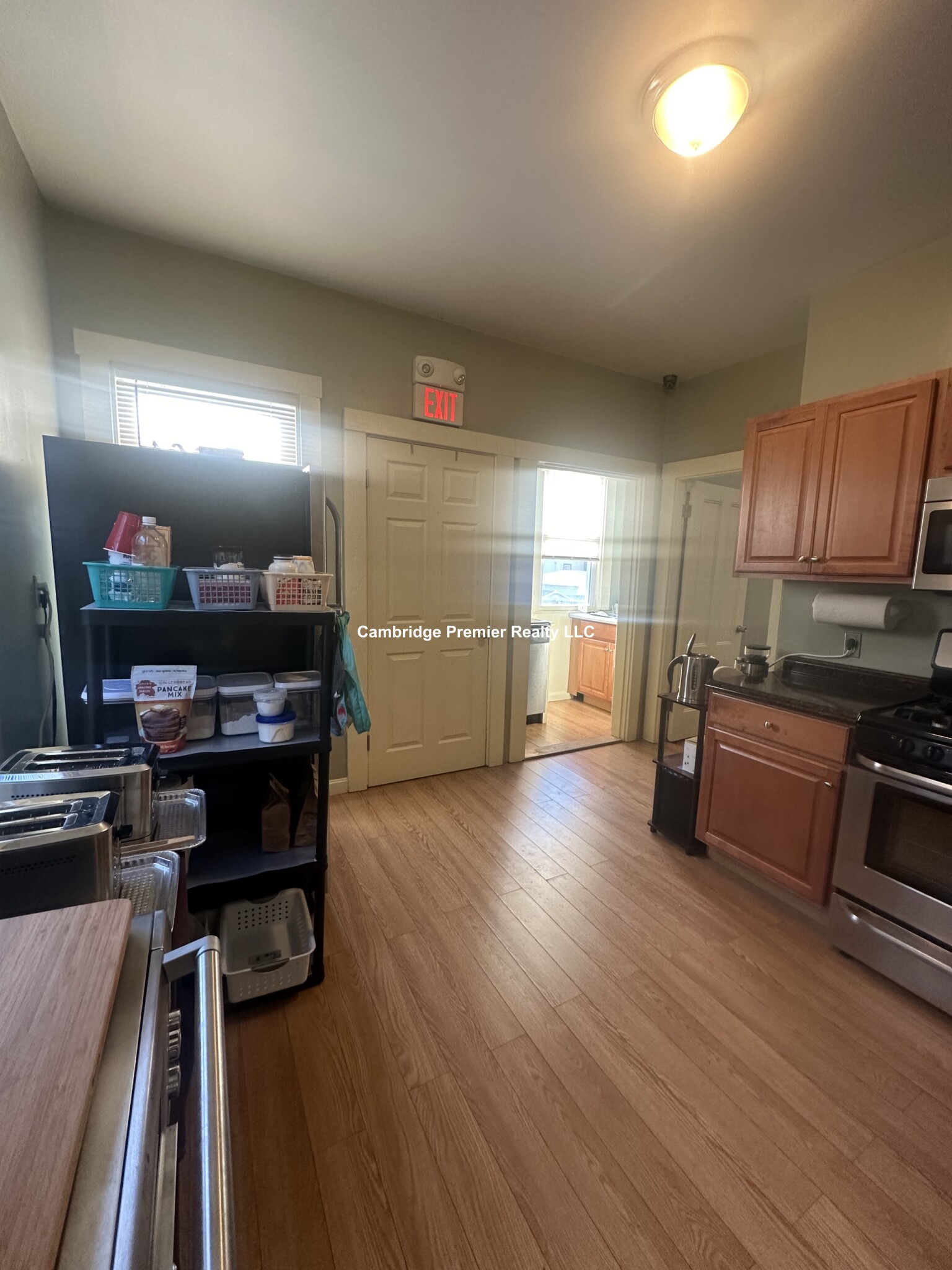 374 Highland Ave, Davis Square