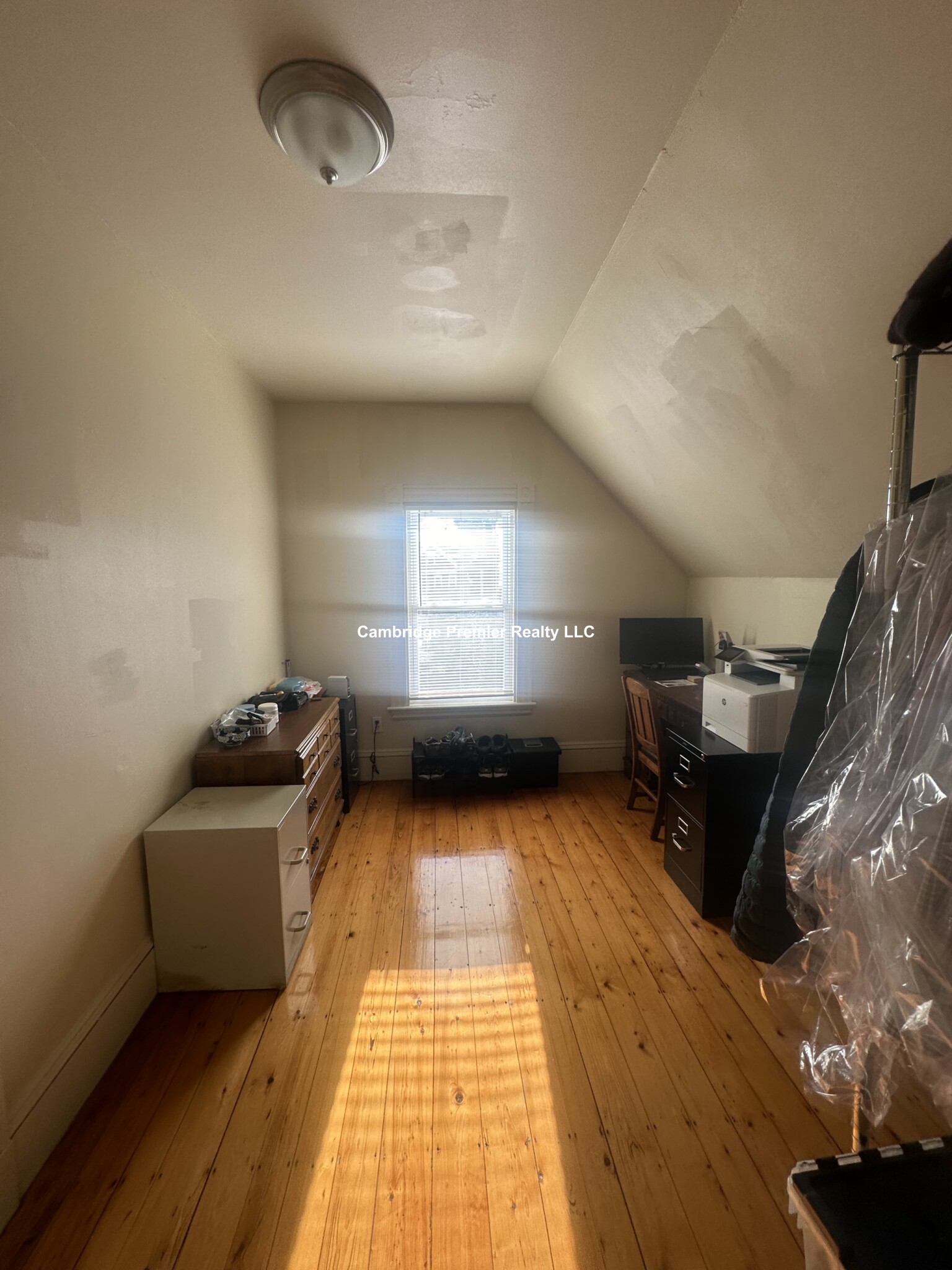 374 Highland Ave, Davis Square