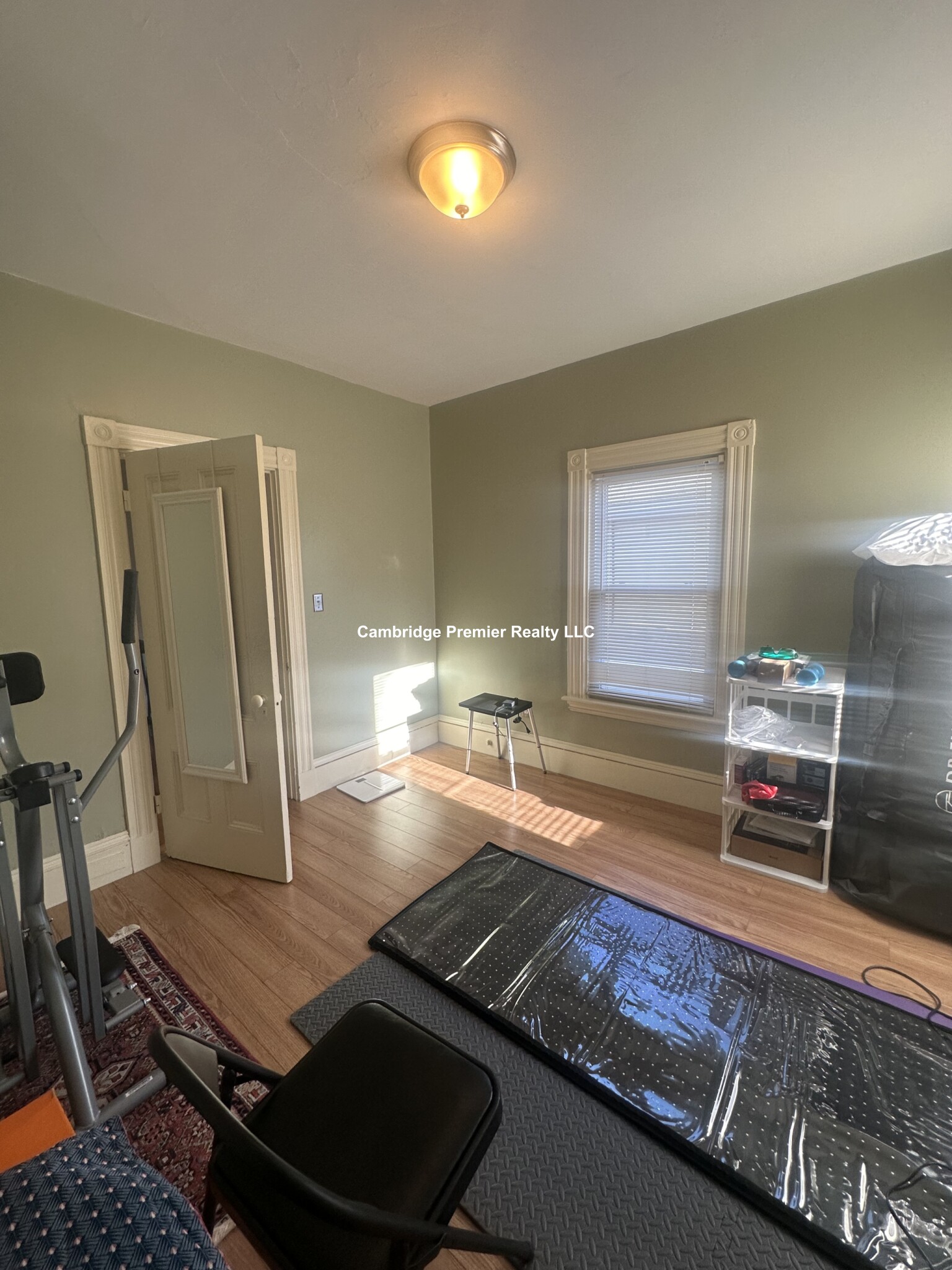 374 Highland Ave, Davis Square