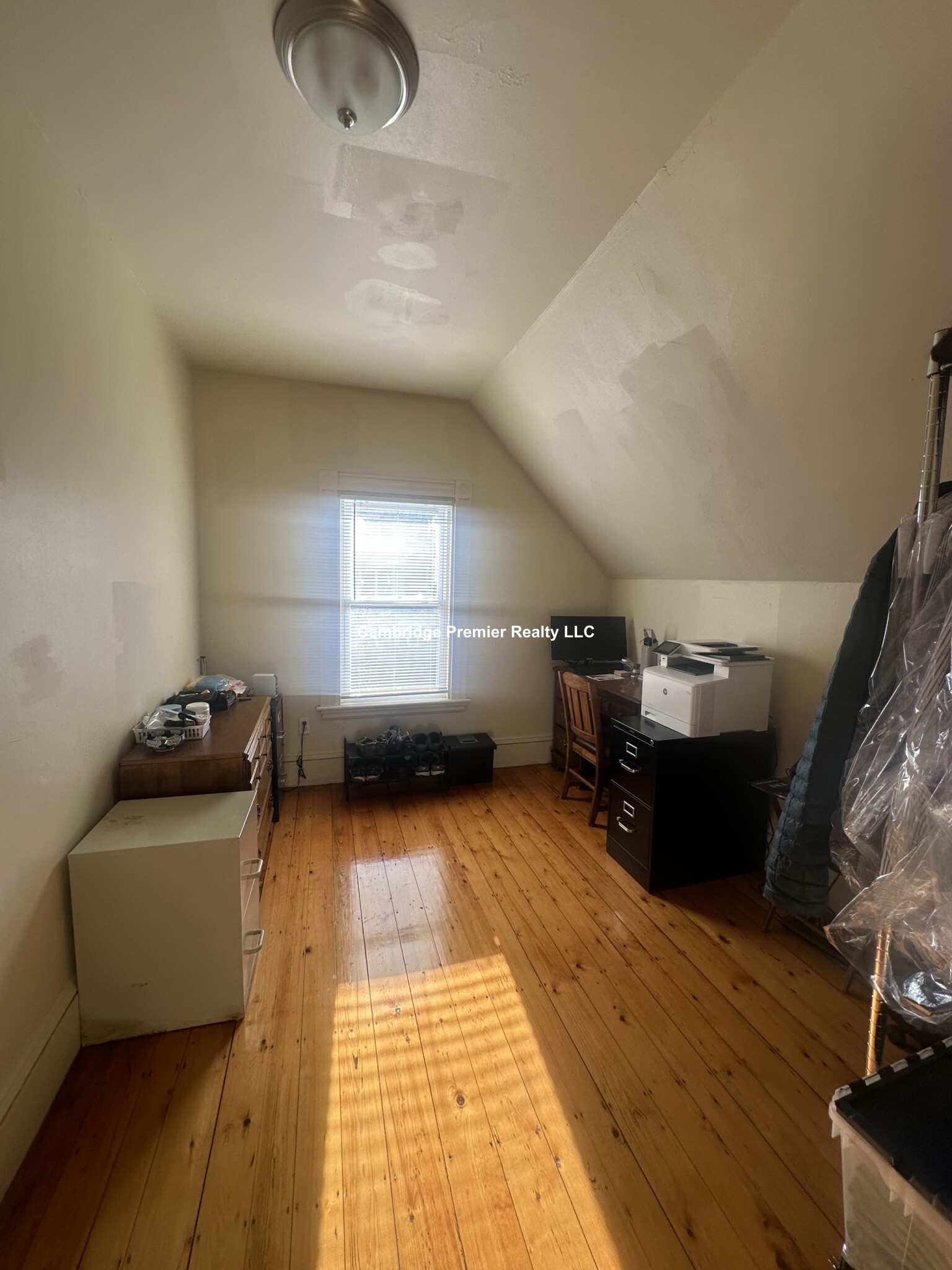 374 Highland Ave, Davis Square