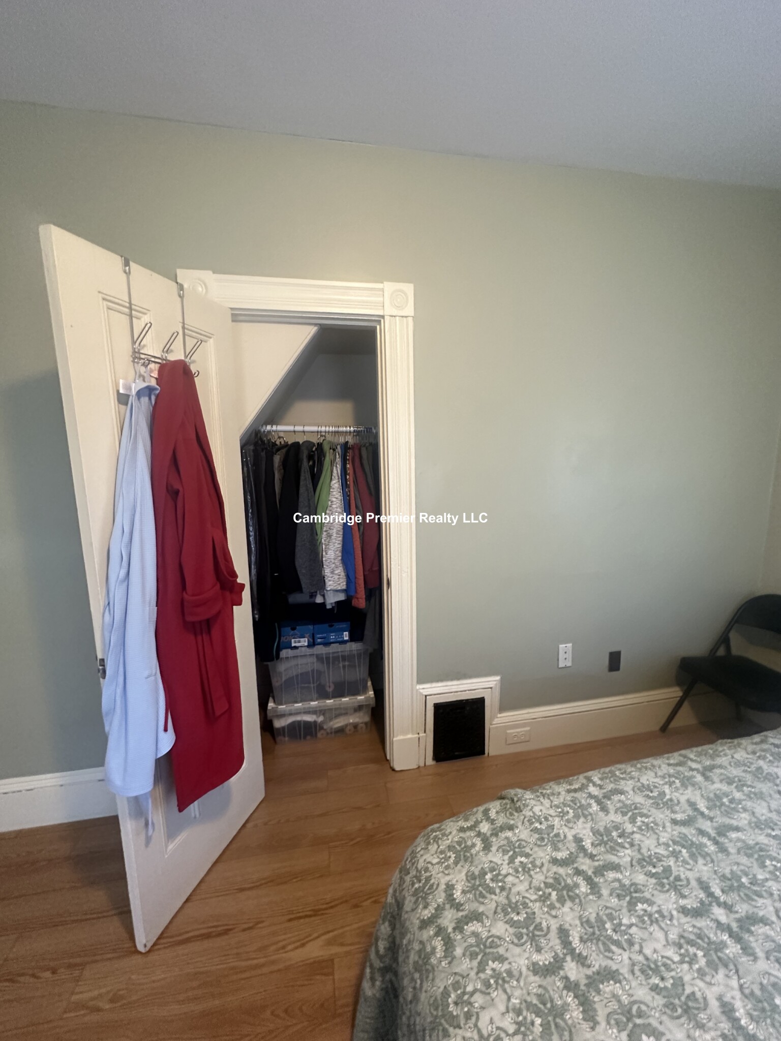 374 Highland Ave, Davis Square