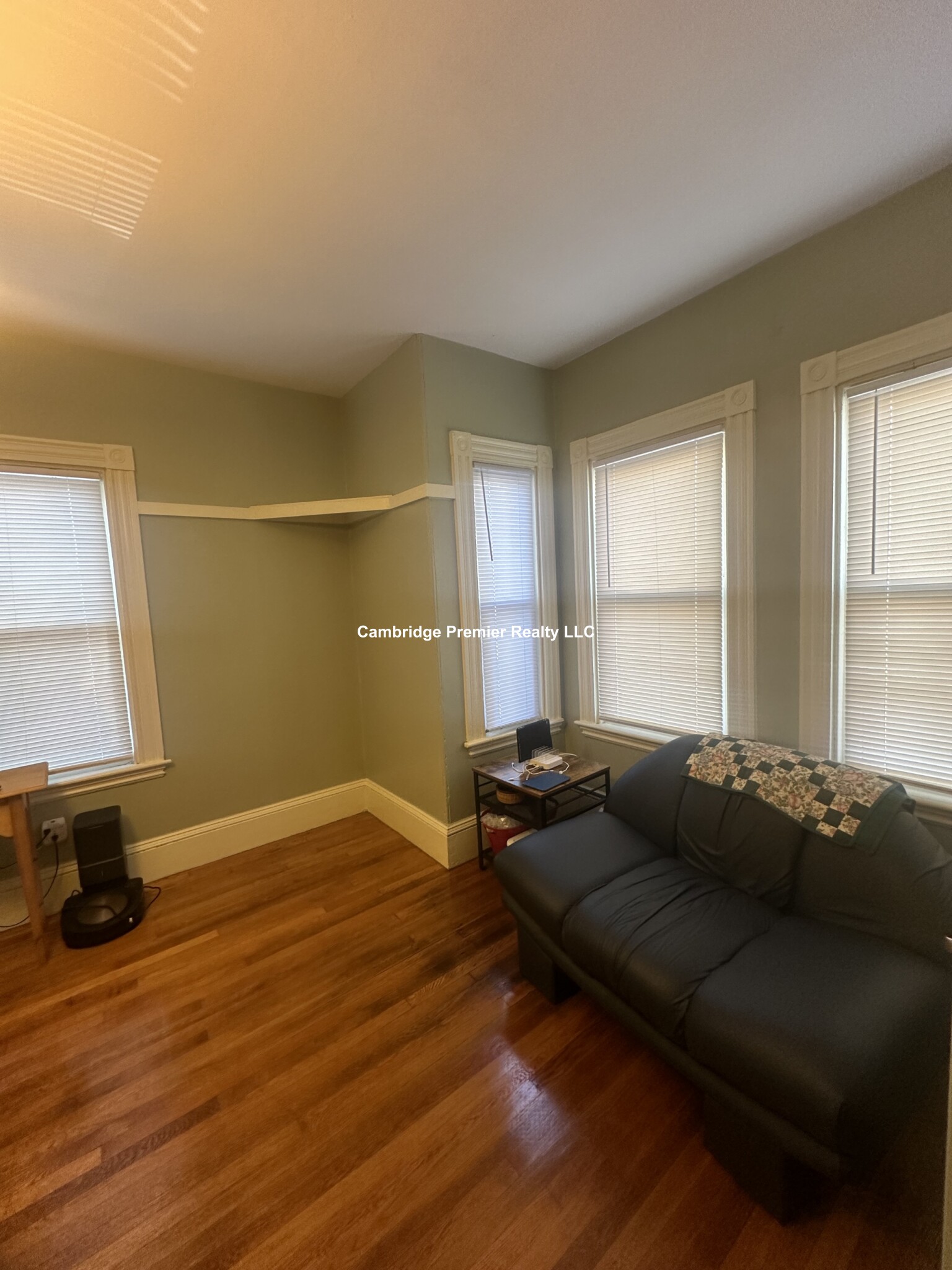 374 Highland Ave, Davis Square