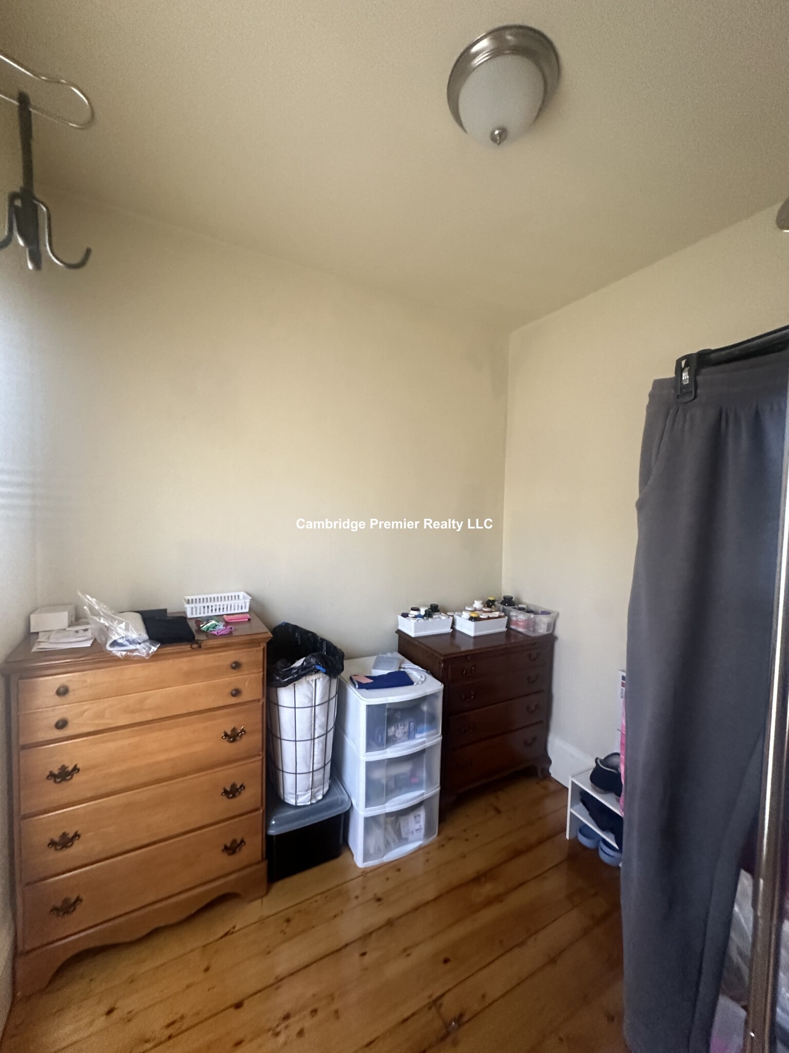 374 Highland Ave, Davis Square