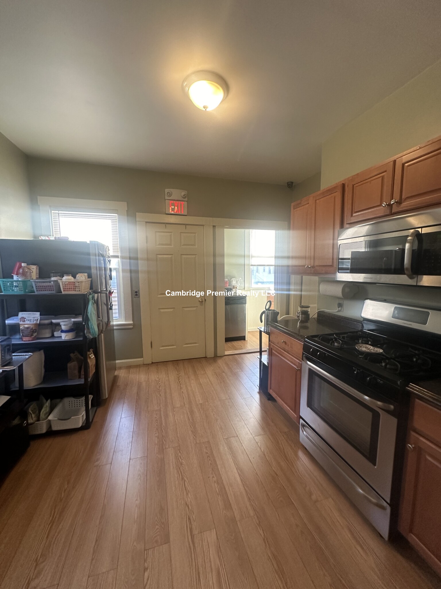 374 Highland Ave, Davis Square