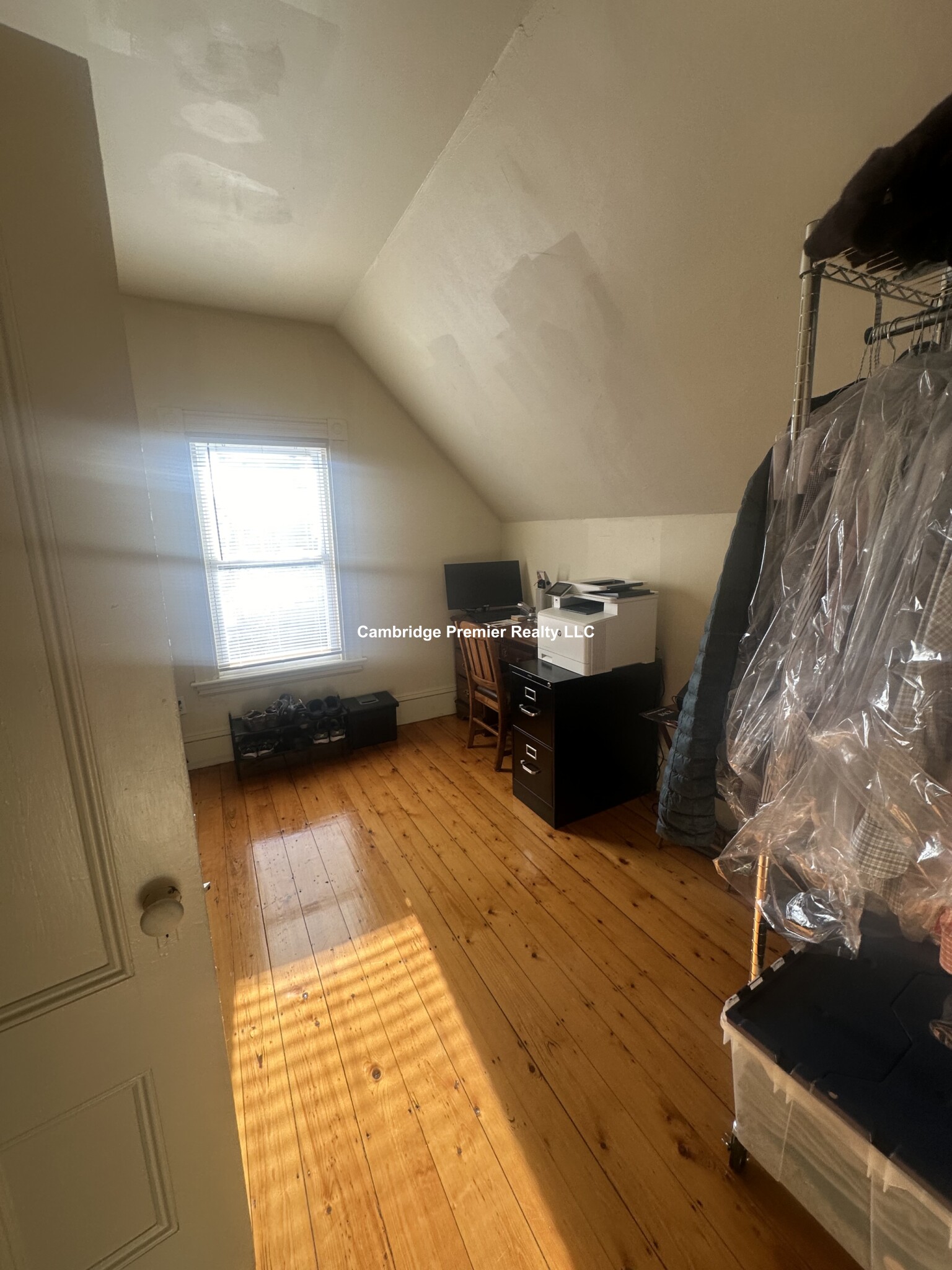 374 Highland Ave, Davis Square