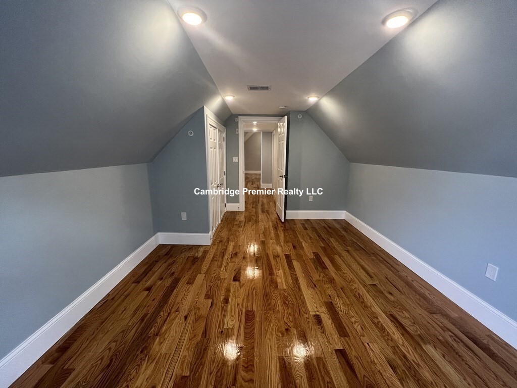 158 Morrison Ave, Powder House Square