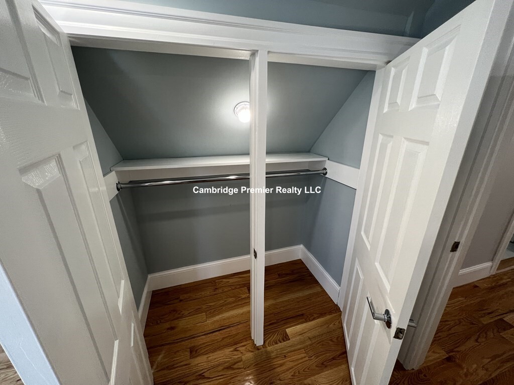 158 Morrison Ave, Powder House Square