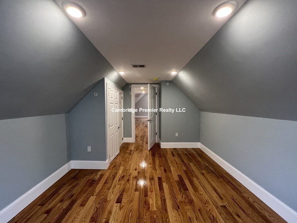 158 Morrison Ave, Powder House Square