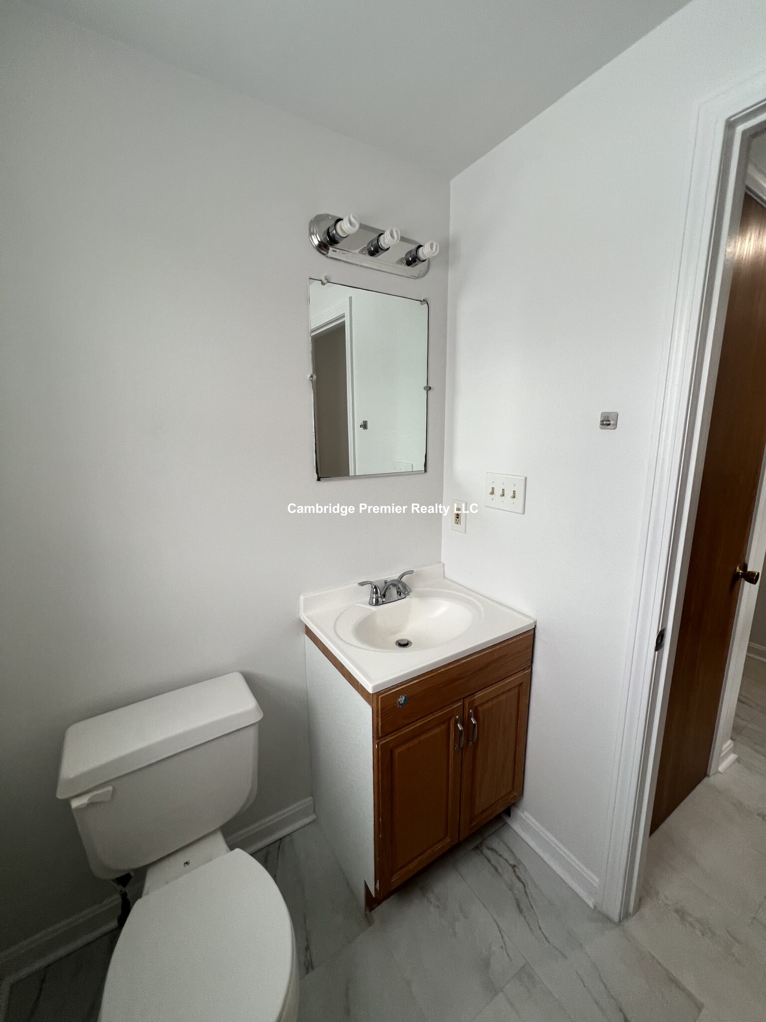 18 Florence St, East Somerville