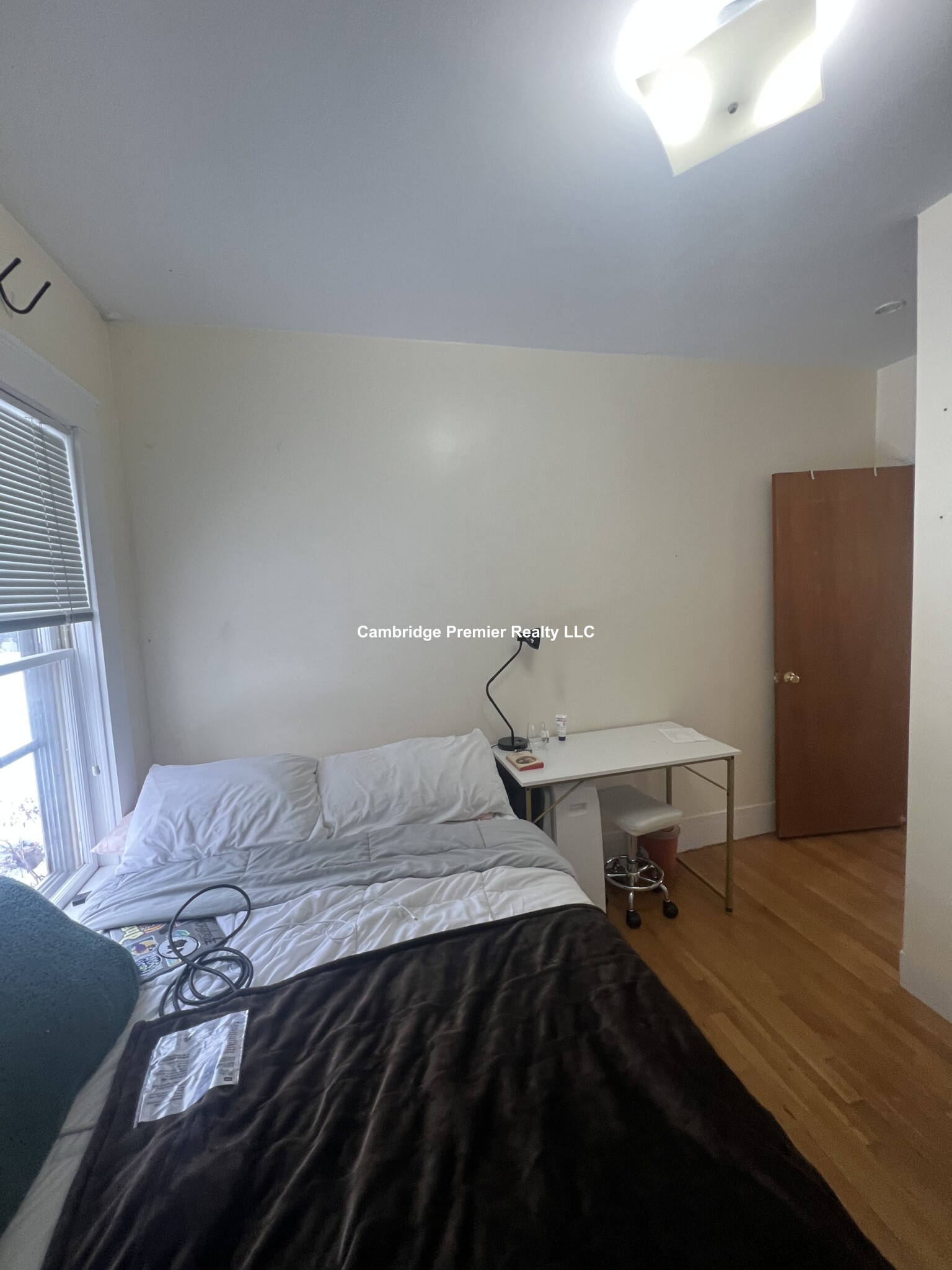 28 Cherry St, Davis Square