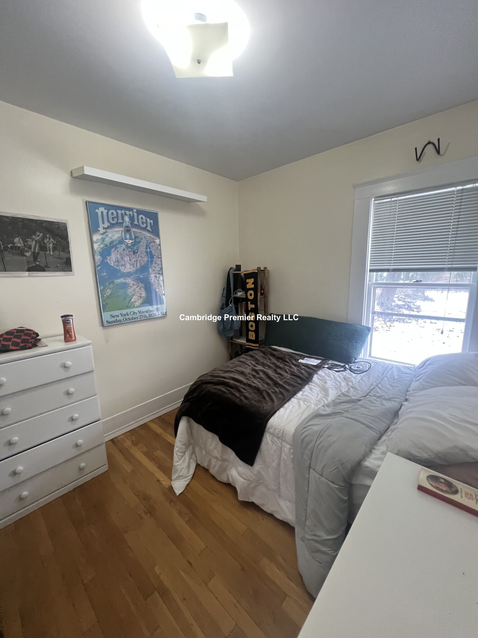 28 Cherry St, Davis Square