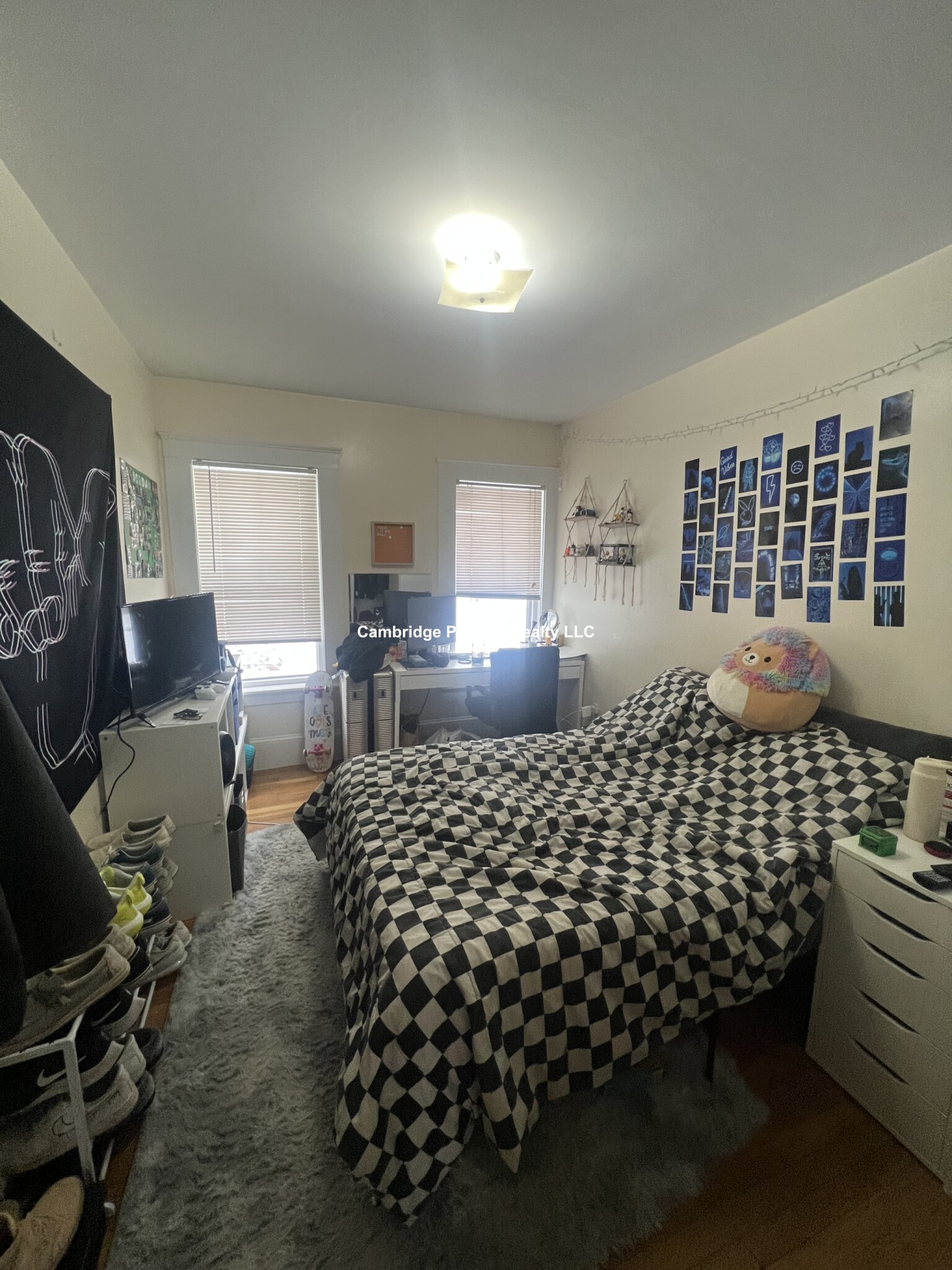 28 Cherry St, Davis Square