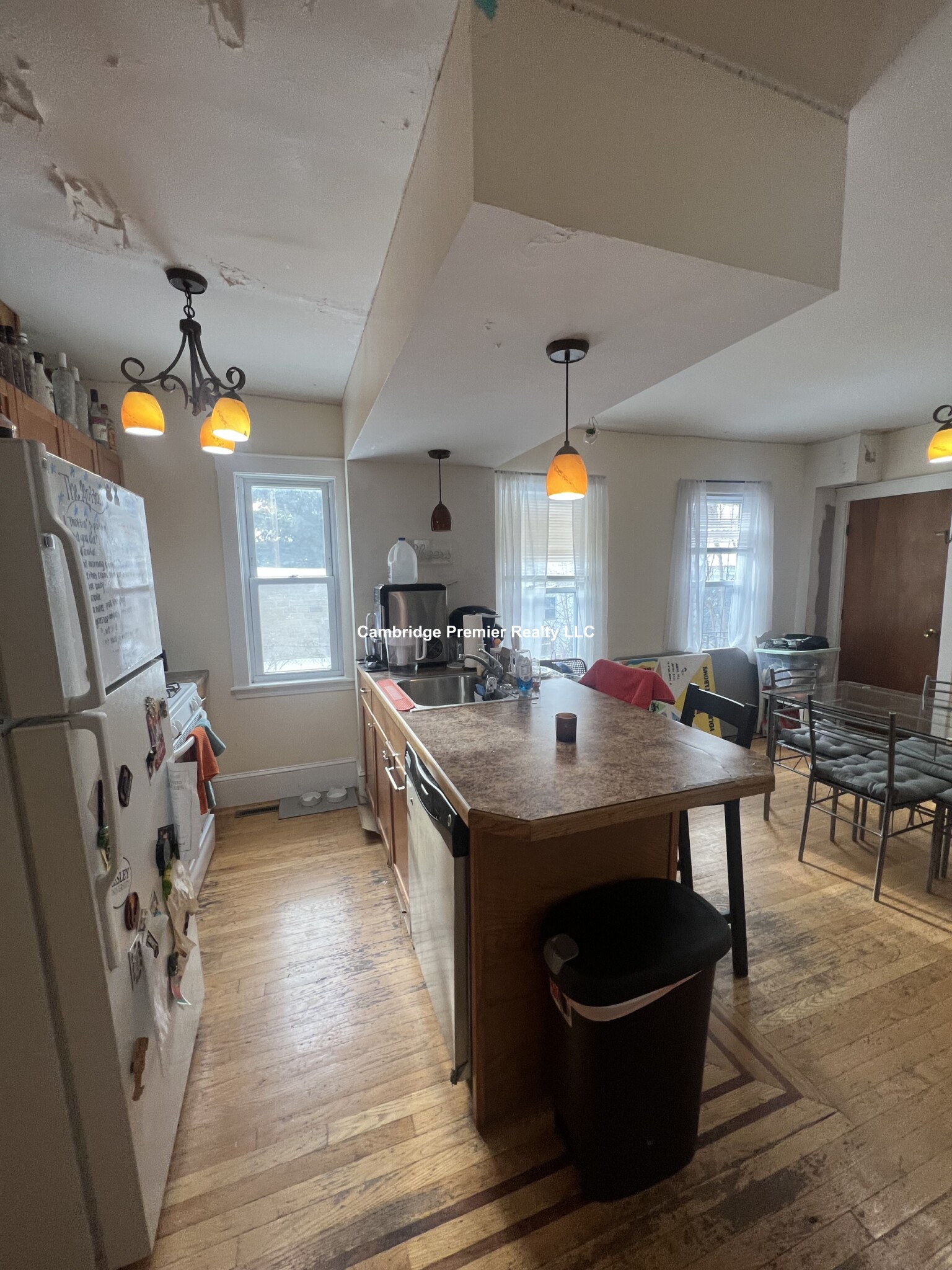 28 Cherry St, Davis Square