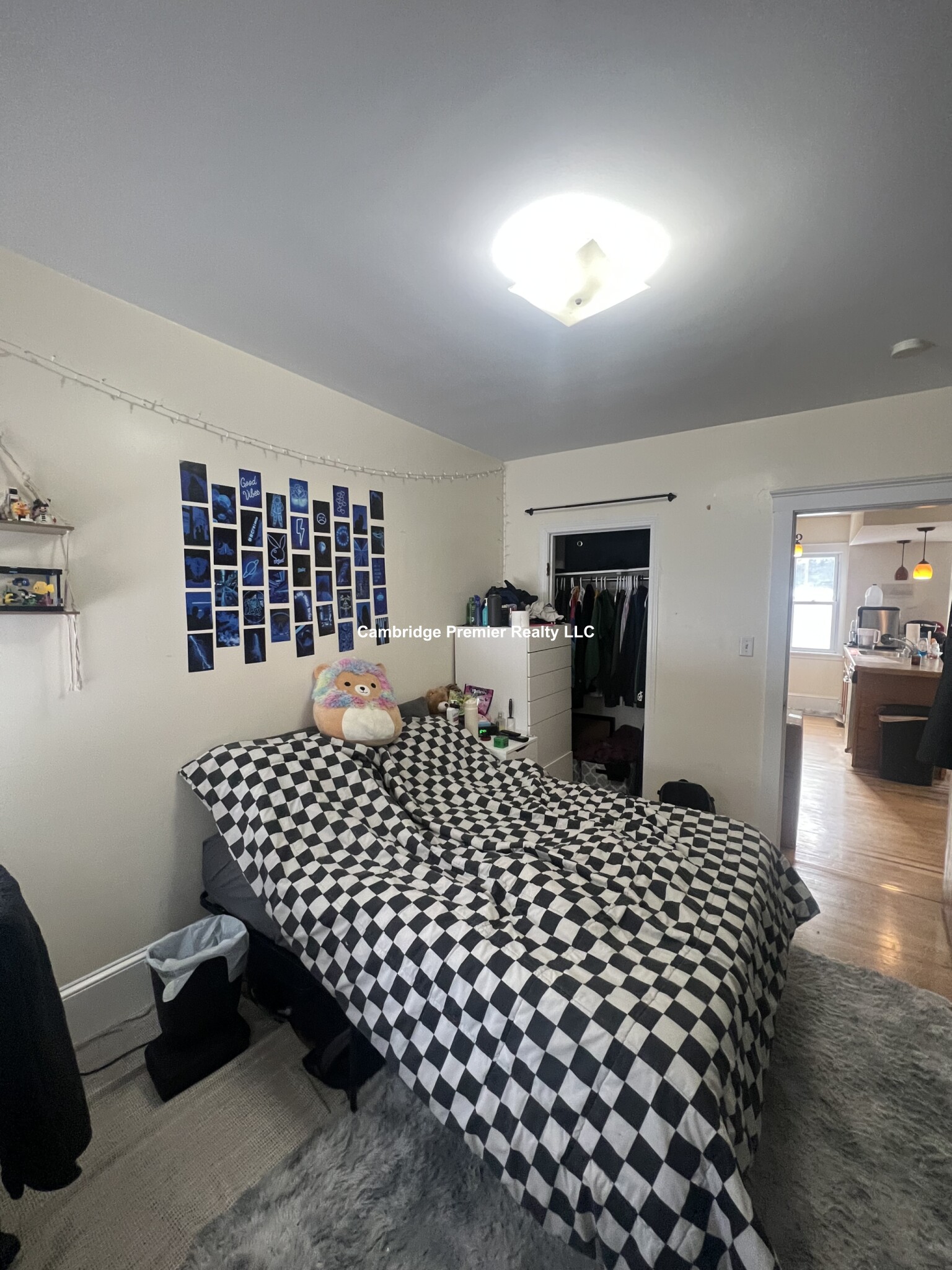 28 Cherry St, Davis Square