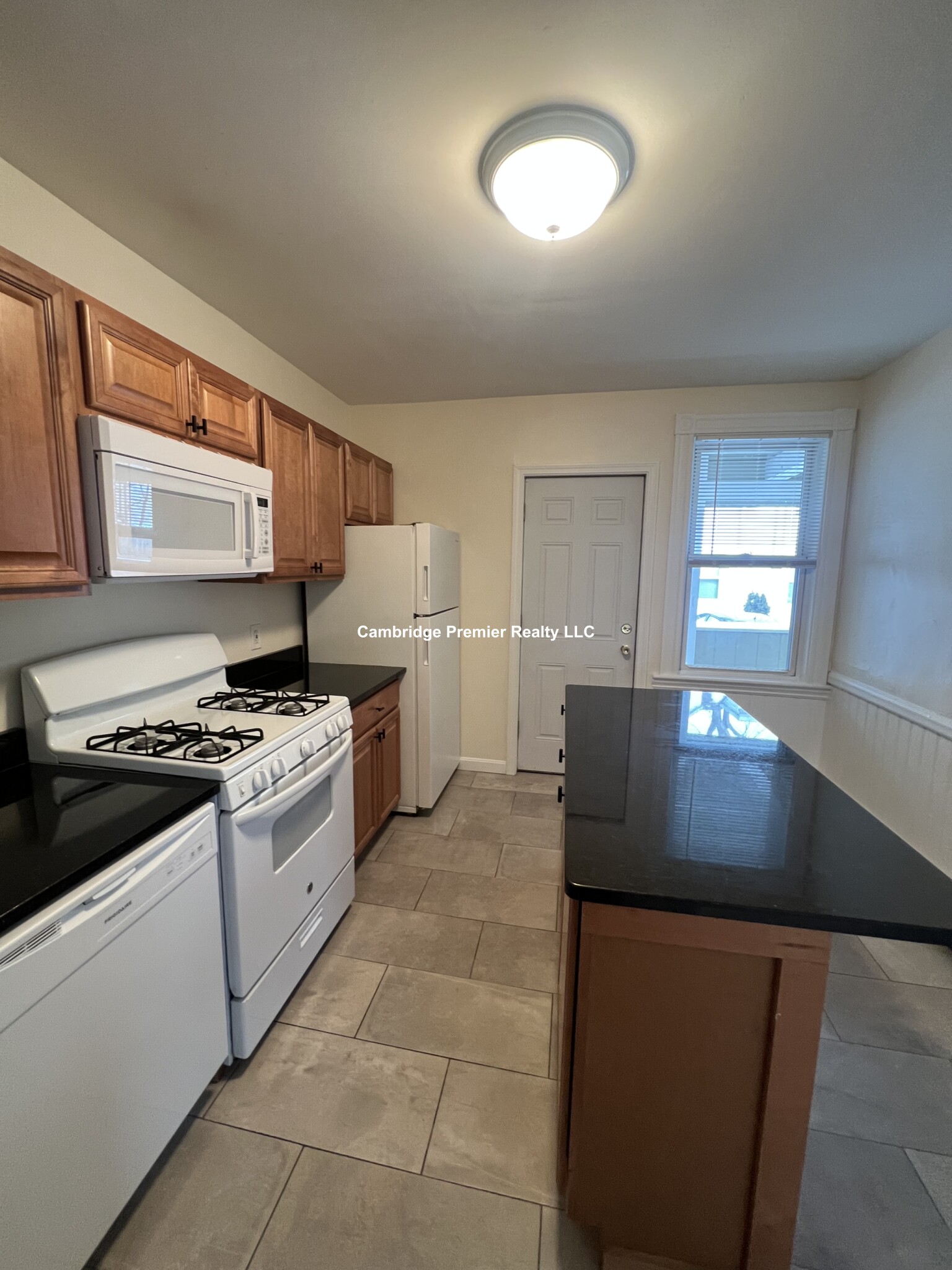 257 Beacon, Winter Hill