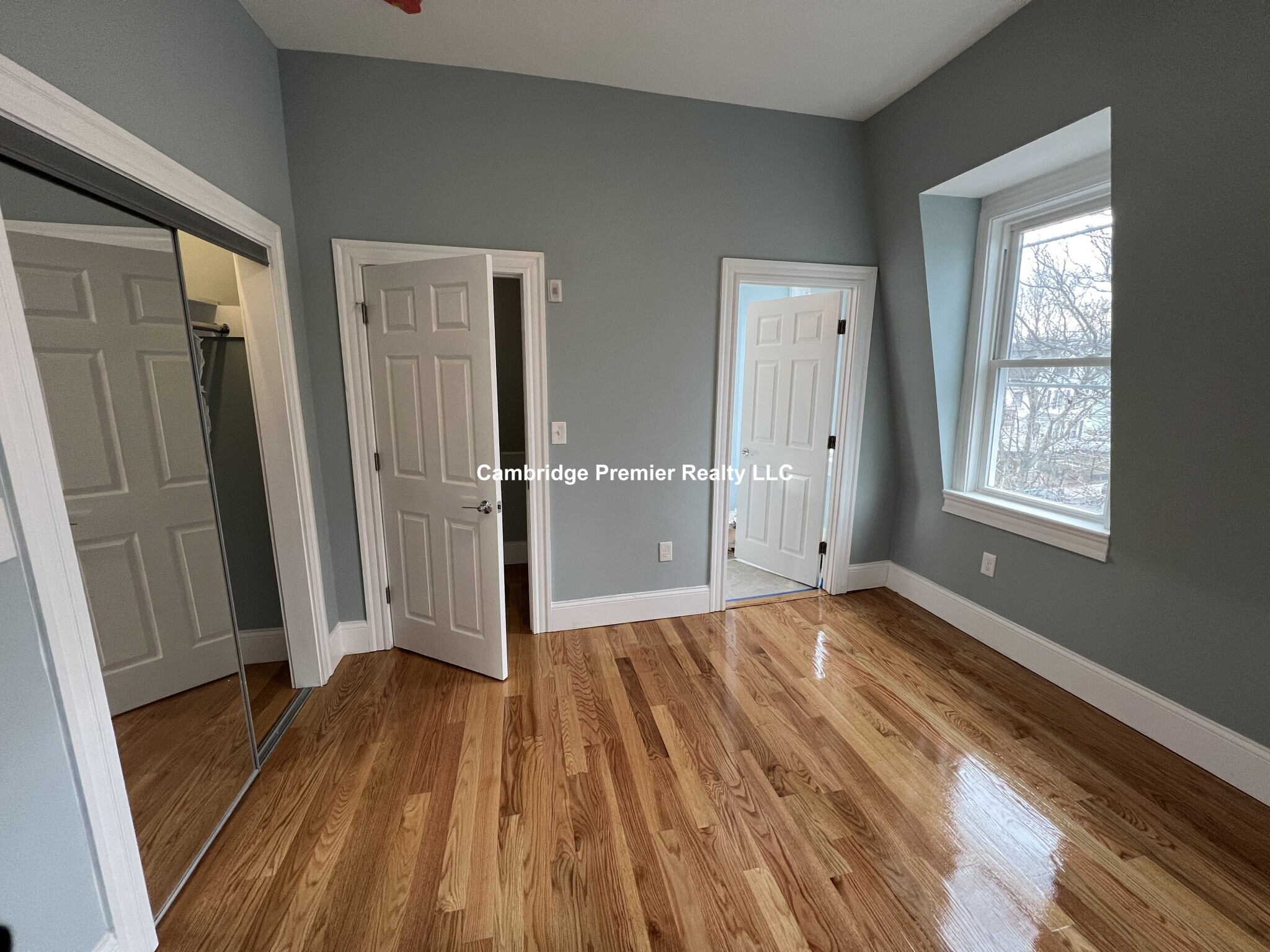 73 Pearl St, Davis Square