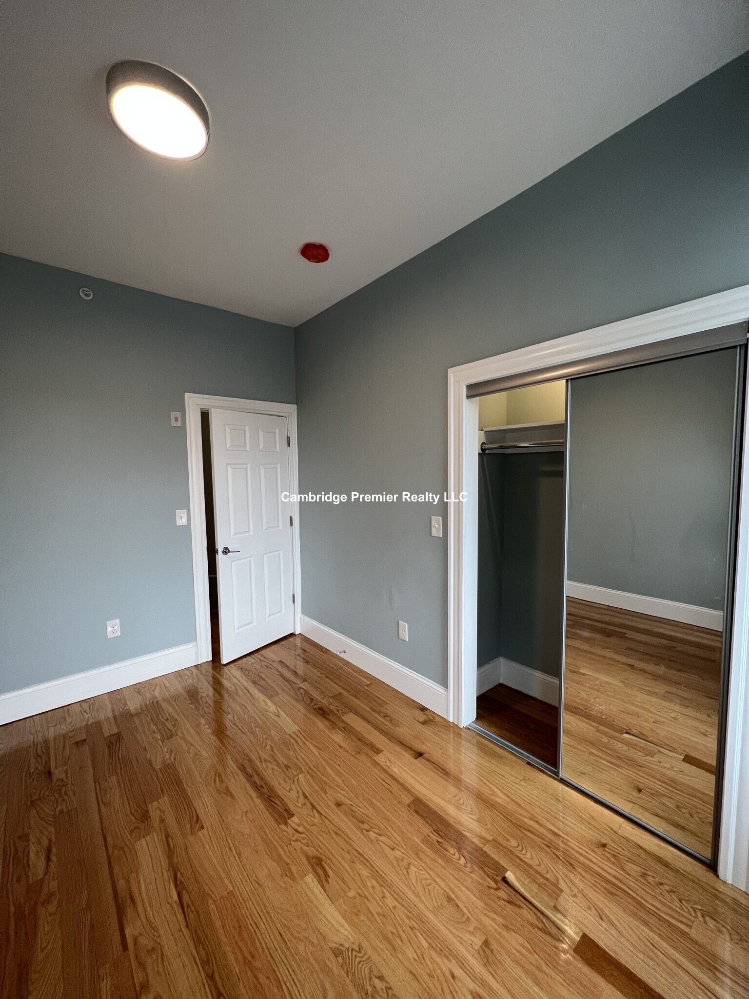 73 Pearl St, Davis Square