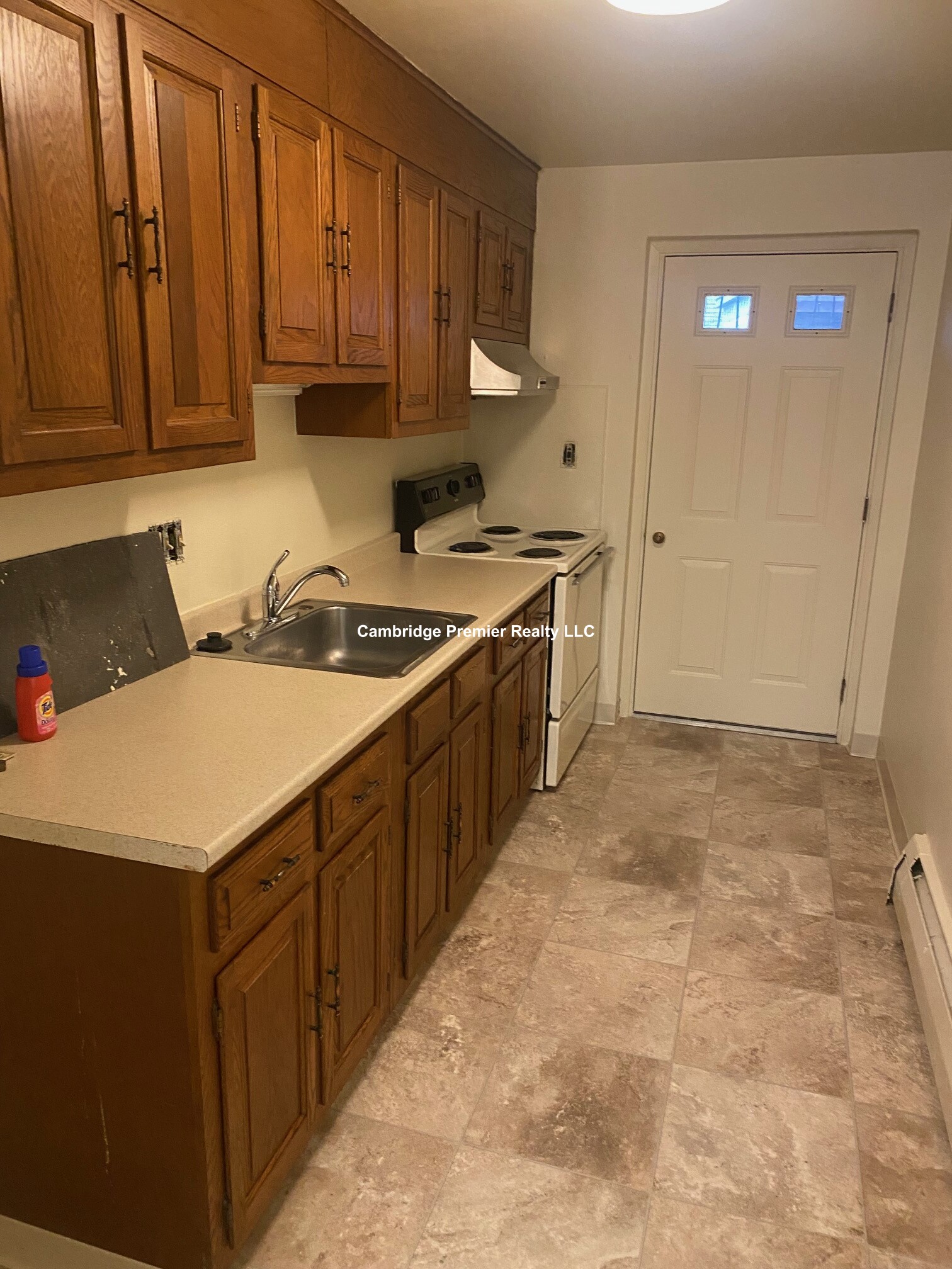 77 Porter St, Davis Square