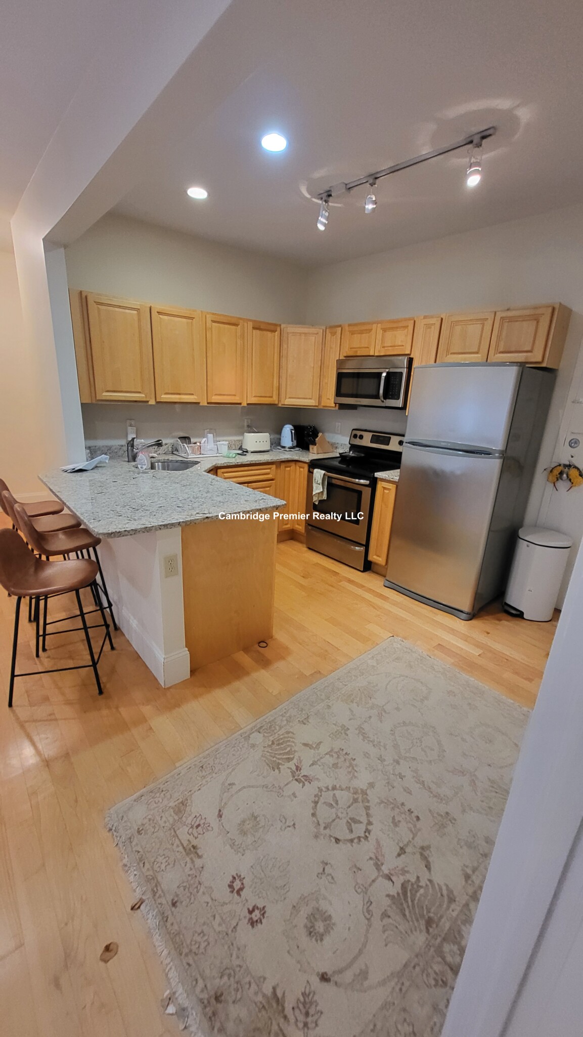 281 Harvard, Central Square