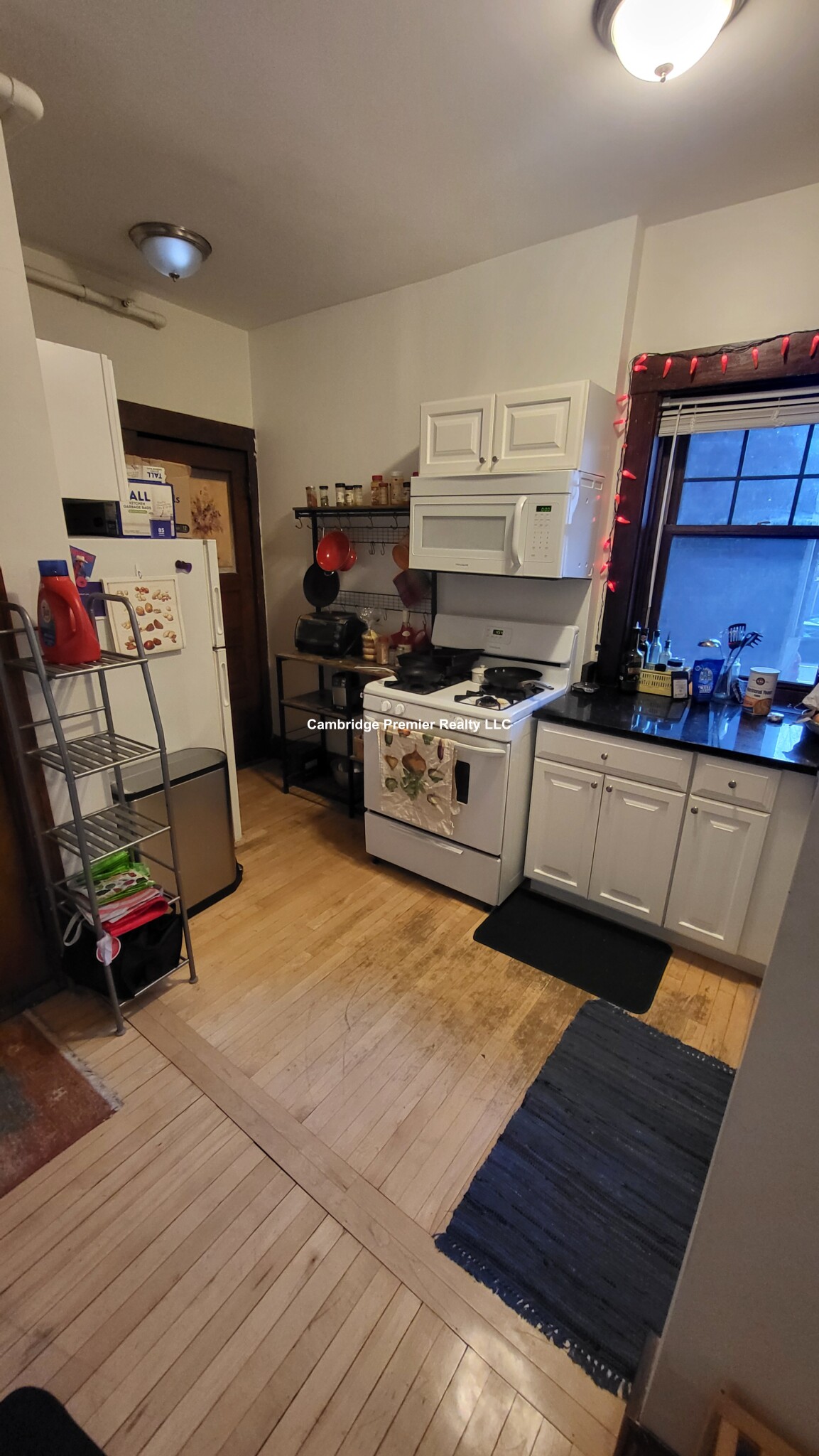 5 Linnaean St, Harvard Square