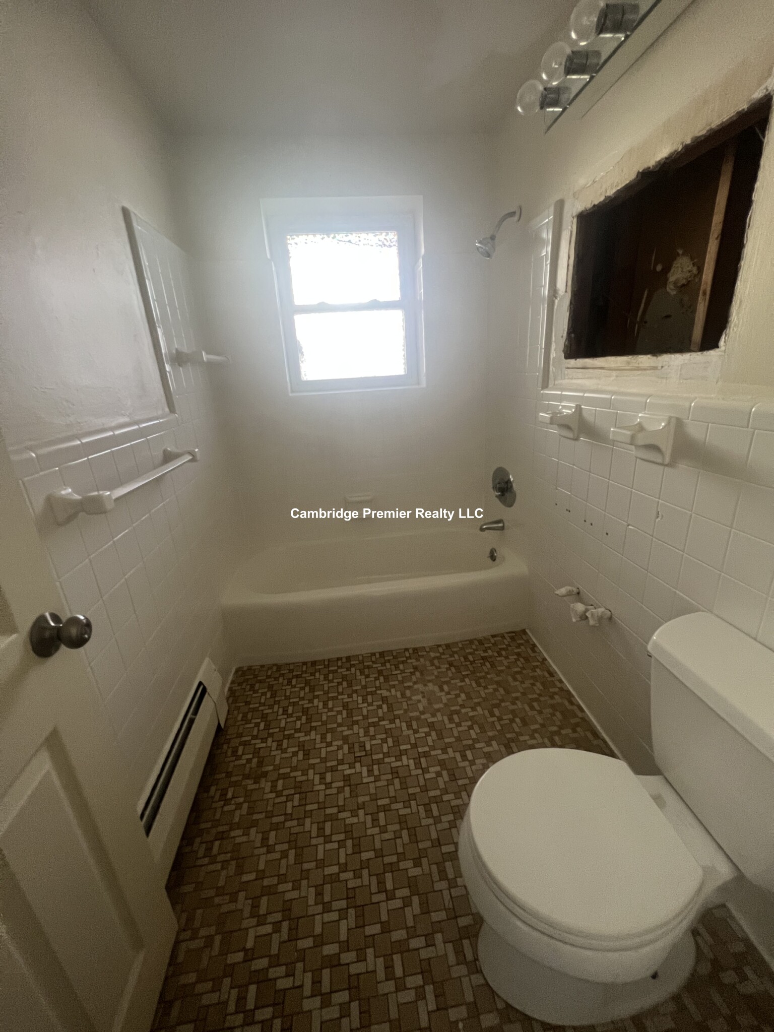 77 Porter St, Davis Square