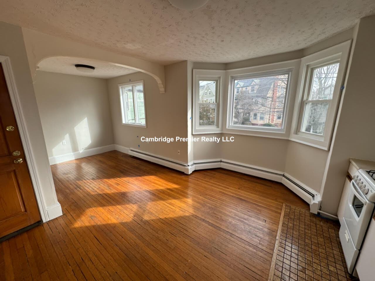 72 College Ave, Davis Square