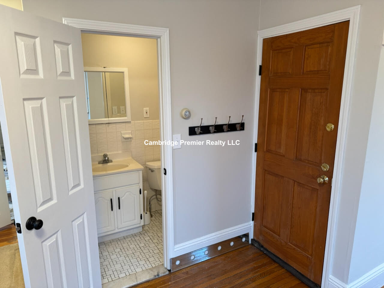 72 College Ave, Davis Square