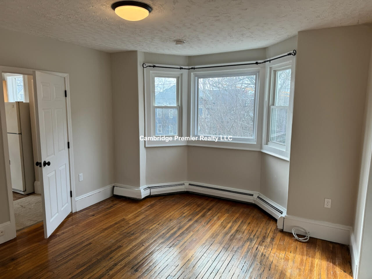 72 College Ave, Davis Square