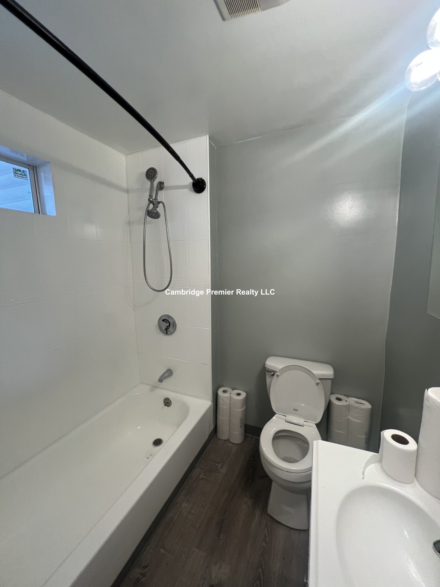 18 Gilmore St, Everett