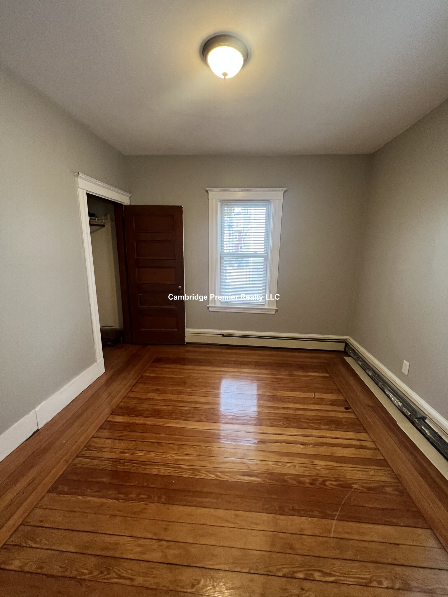 18 Gilmore St, Everett