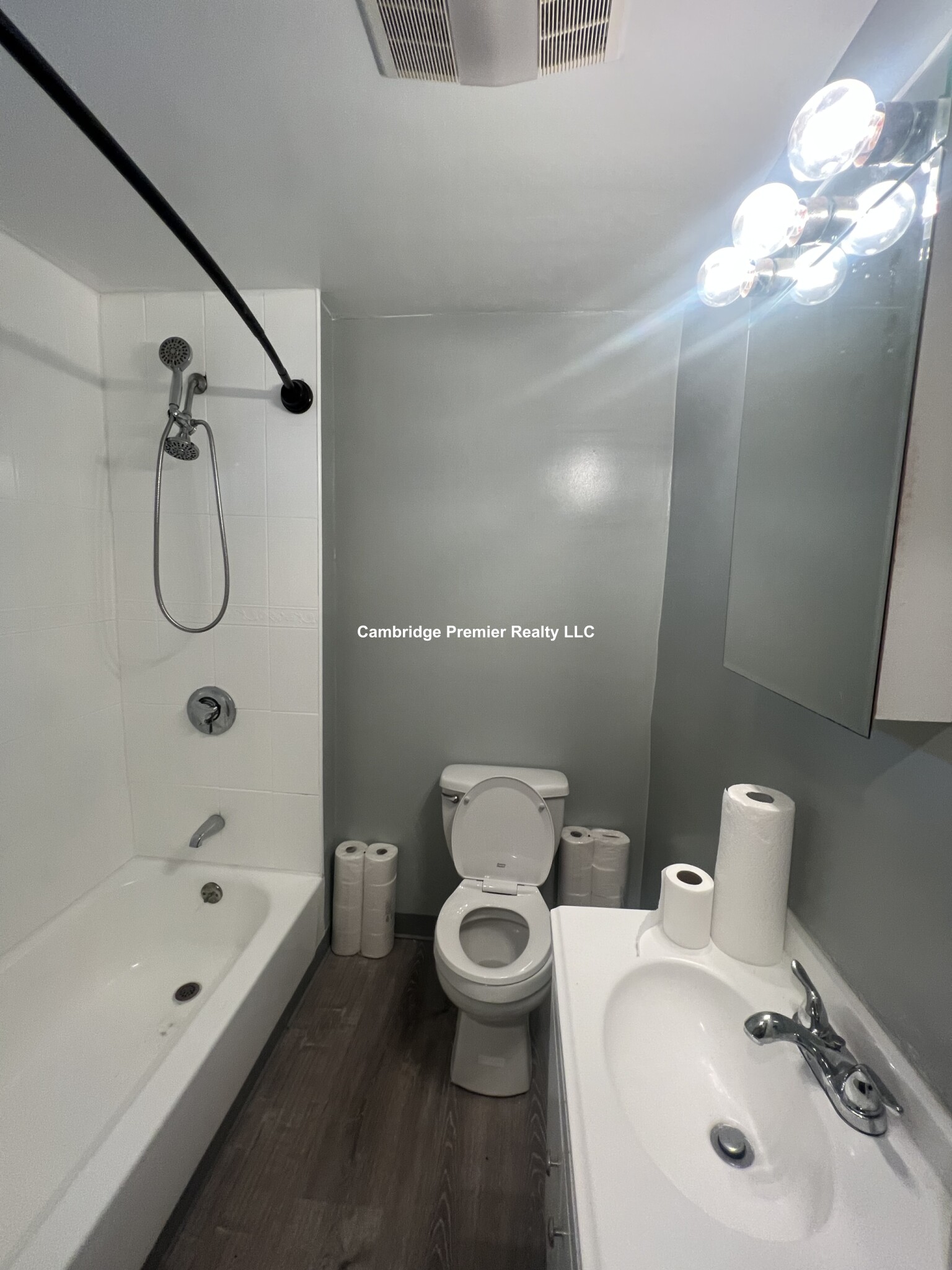 18 Gilmore St, Everett